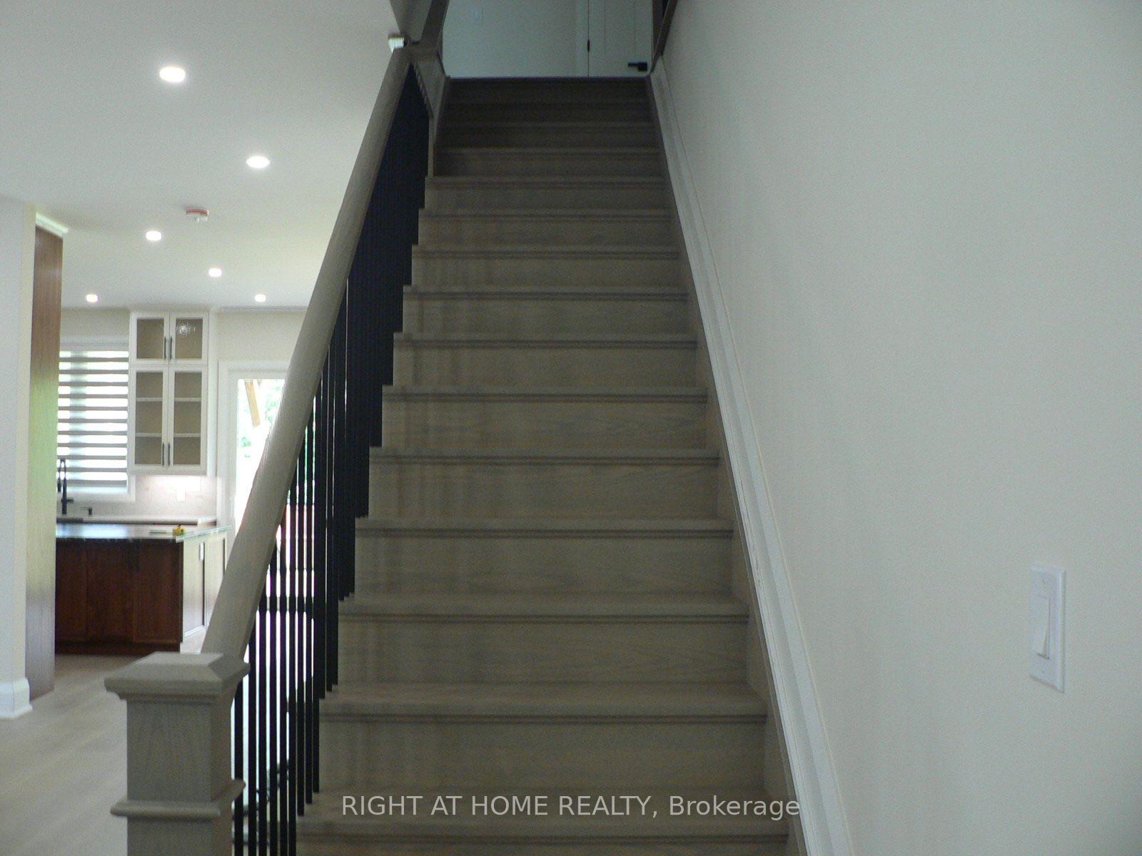 Photo 9 of 13 Bell Park Street, Ottawa, Stittsville (South) — HOMEH