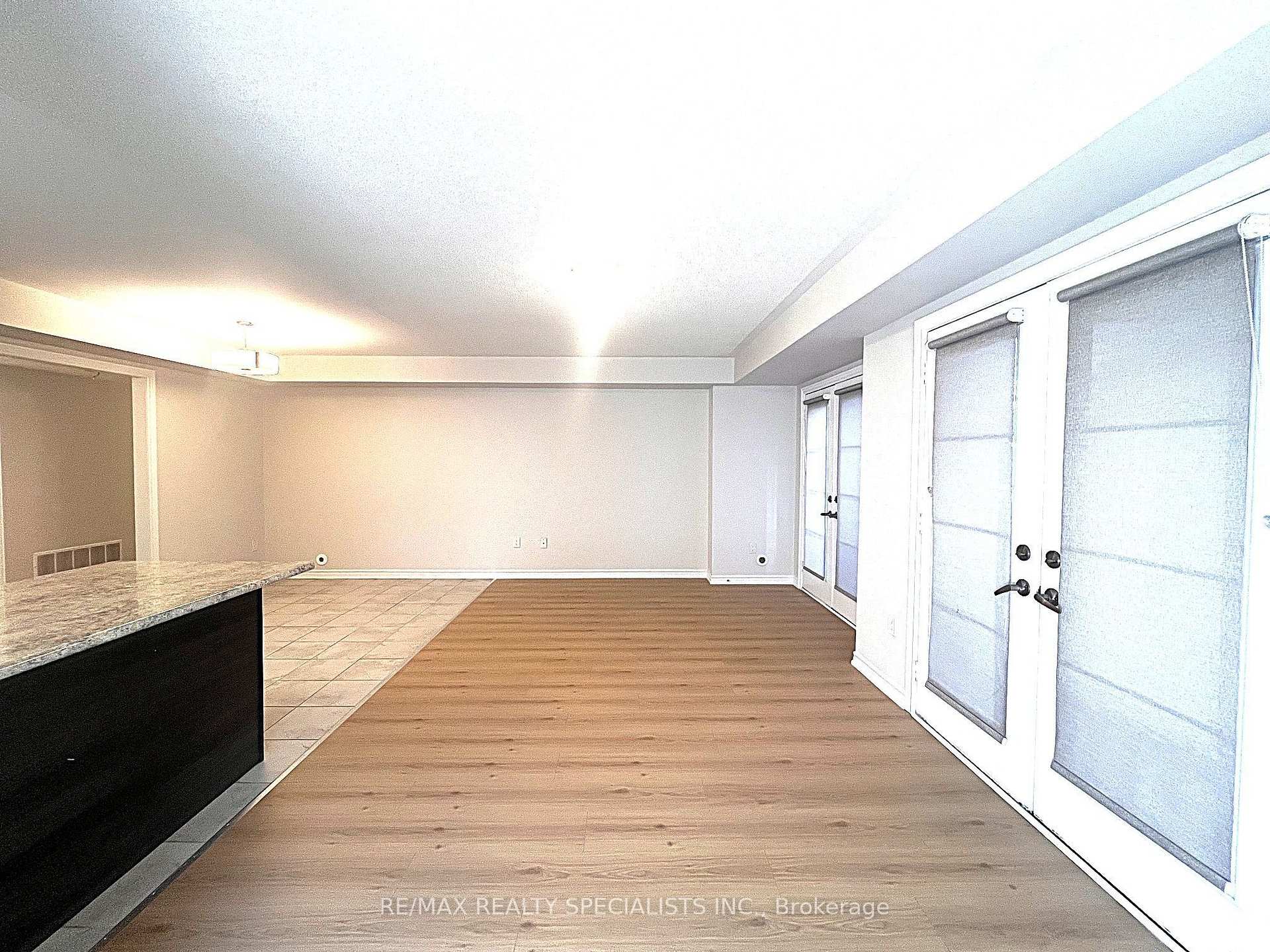 Photo 4 of Unit 166, 200 Veterans Drive, Brampton, Northwest Brampton — HOMEH