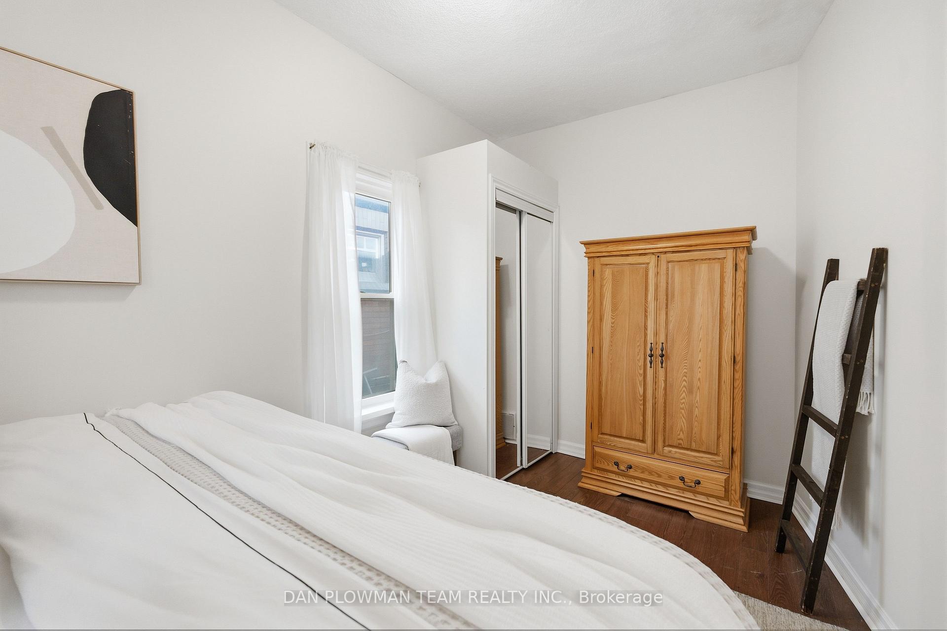 Photo 14 of 224 Arthur Street, Oshawa, Central — HOMEH