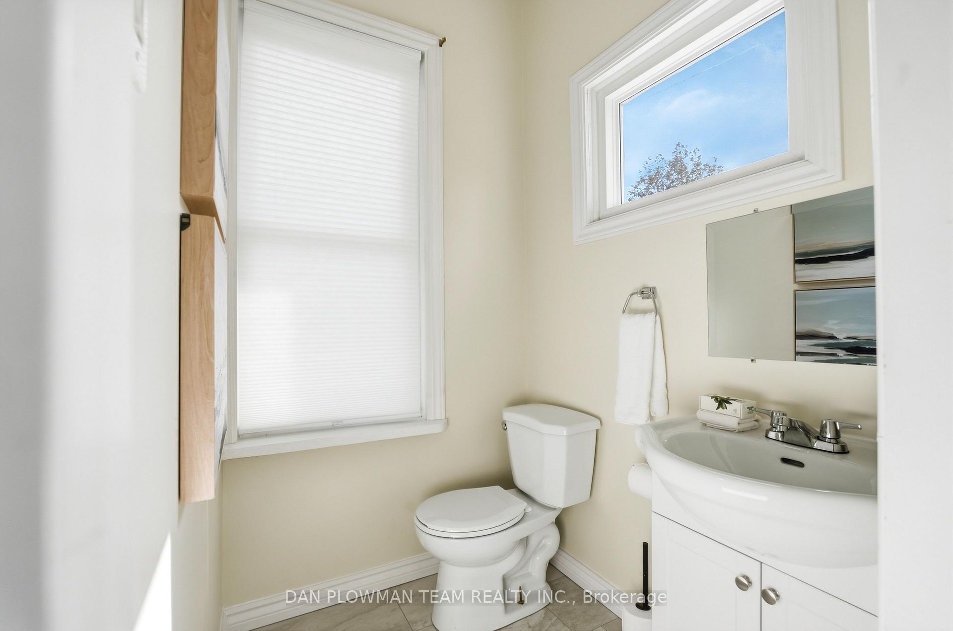 Photo 15 of 224 Arthur Street, Oshawa, Central — HOMEH