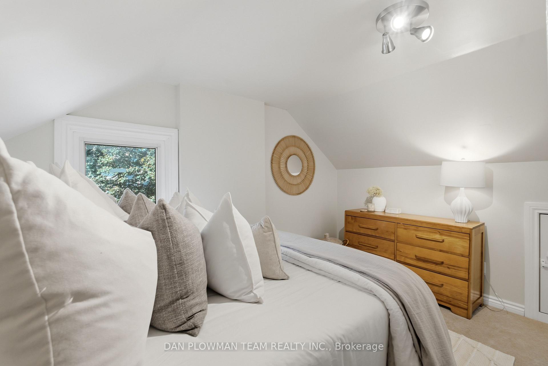 Photo 22 of 224 Arthur Street, Oshawa, Central — HOMEH
