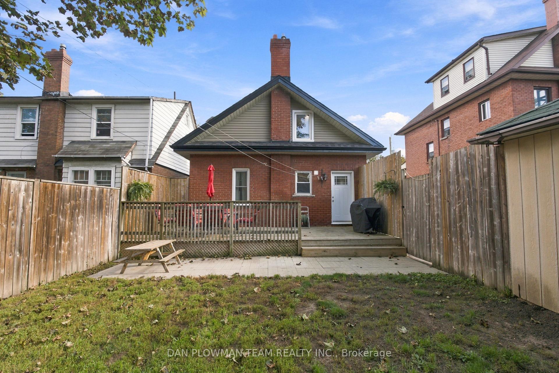 Photo 24 of 224 Arthur Street, Oshawa, Central — HOMEH