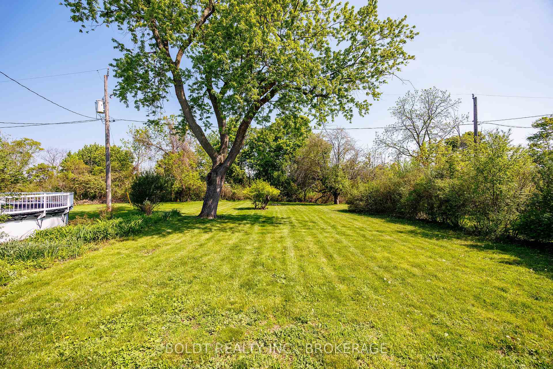 Photo 22 of 35 Rivercrest Drive, St. Catharines, Glendale/Glenridge — HOMEH