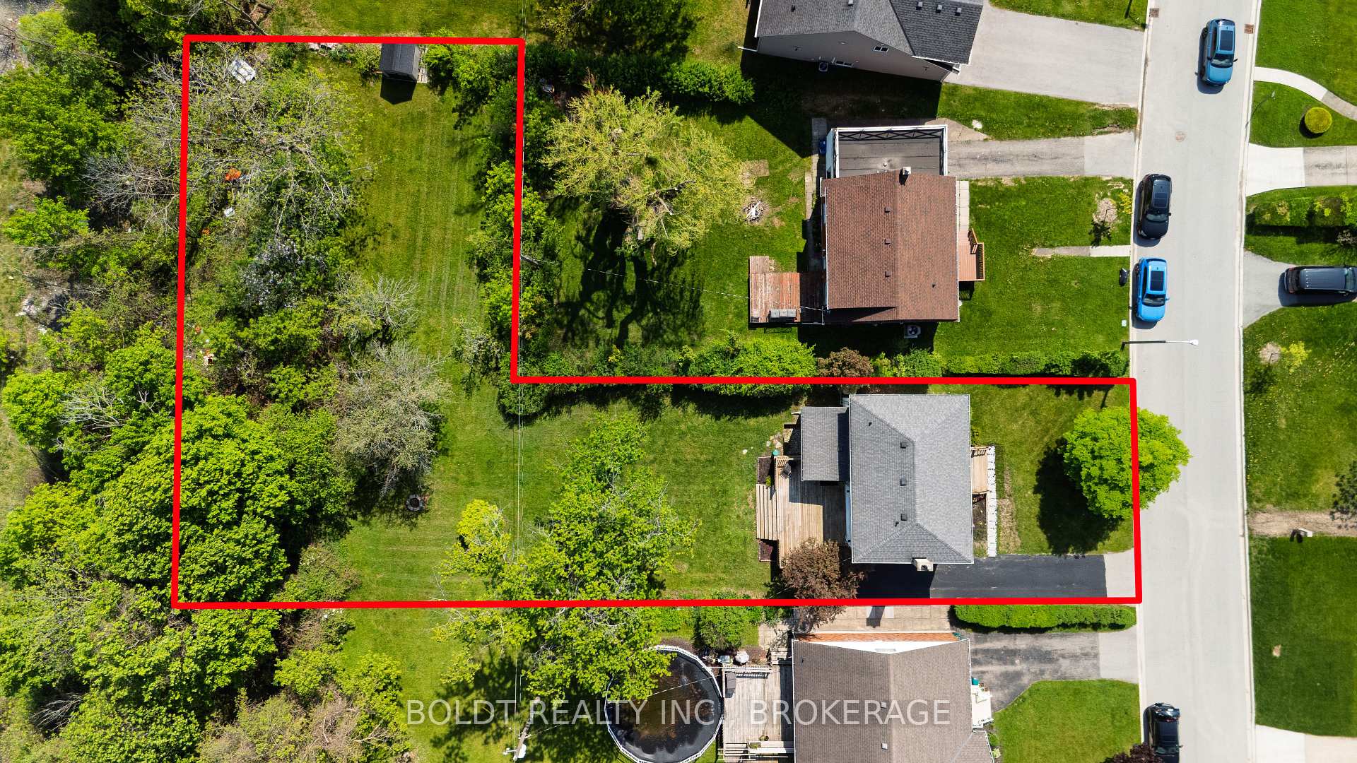 Photo 24 of 35 Rivercrest Drive, St. Catharines, Glendale/Glenridge — HOMEH