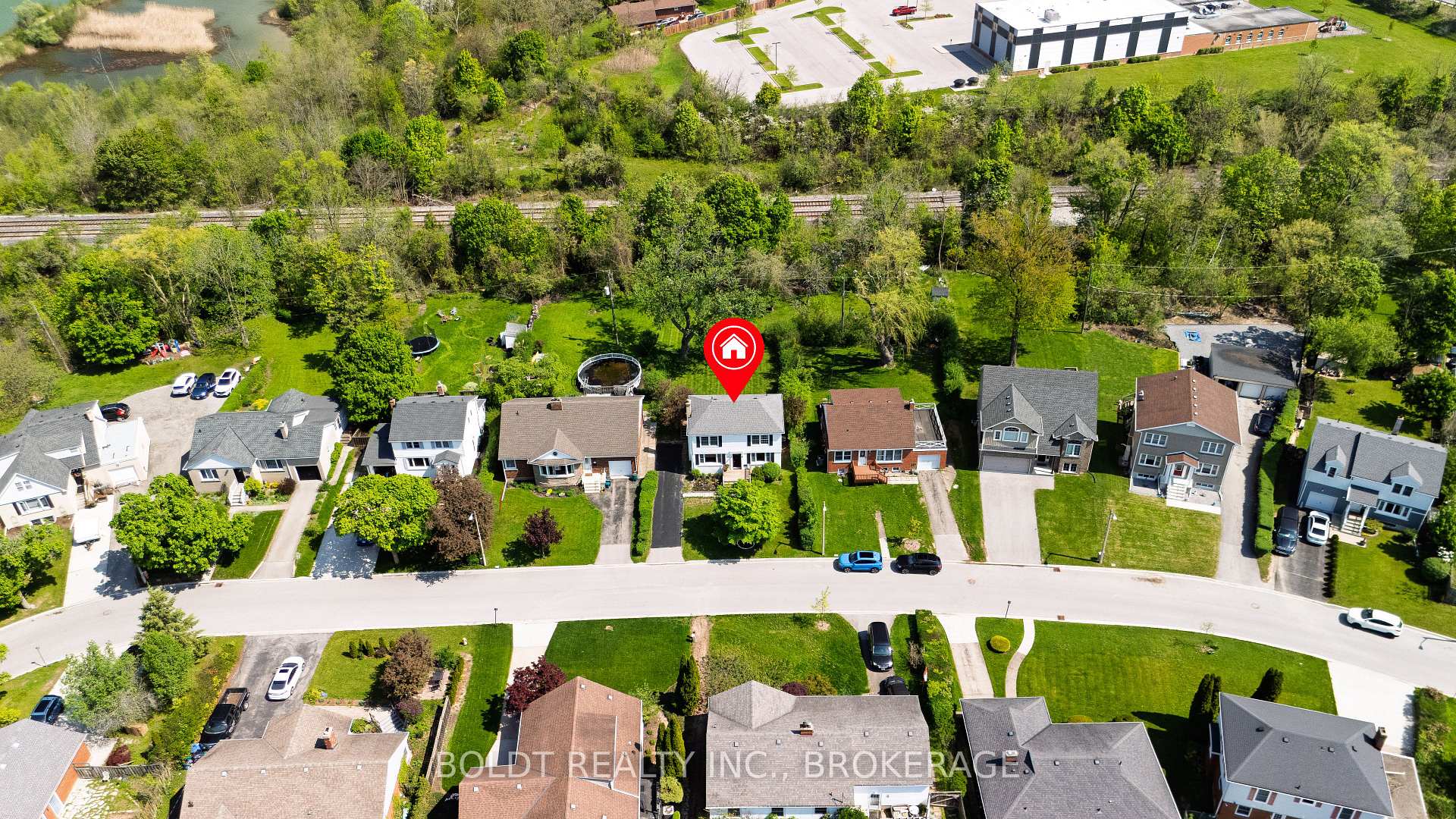 Photo 42 of 35 Rivercrest Drive, St. Catharines, Glendale/Glenridge — HOMEH