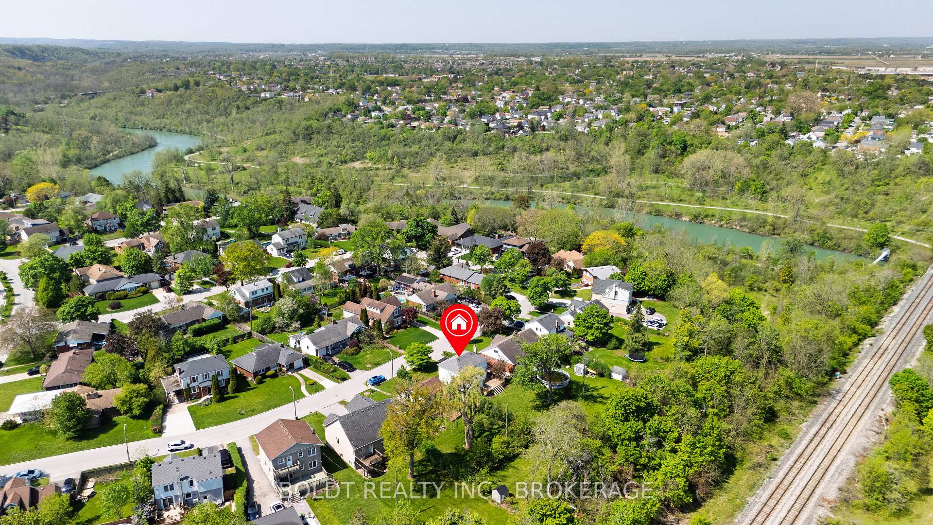 Photo 44 of 35 Rivercrest Drive, St. Catharines, Glendale/Glenridge — HOMEH