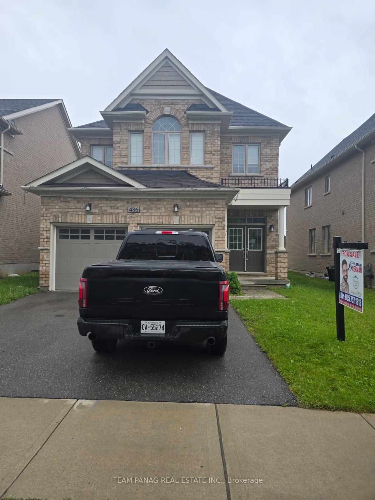 Front of 486 Thompson Street