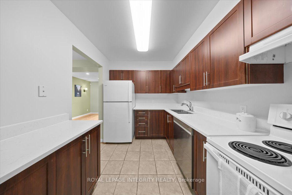 Photo 13 of 69 Royal Field Crescent, Ottawa, Barrhaven - Longfields — HOMEH
