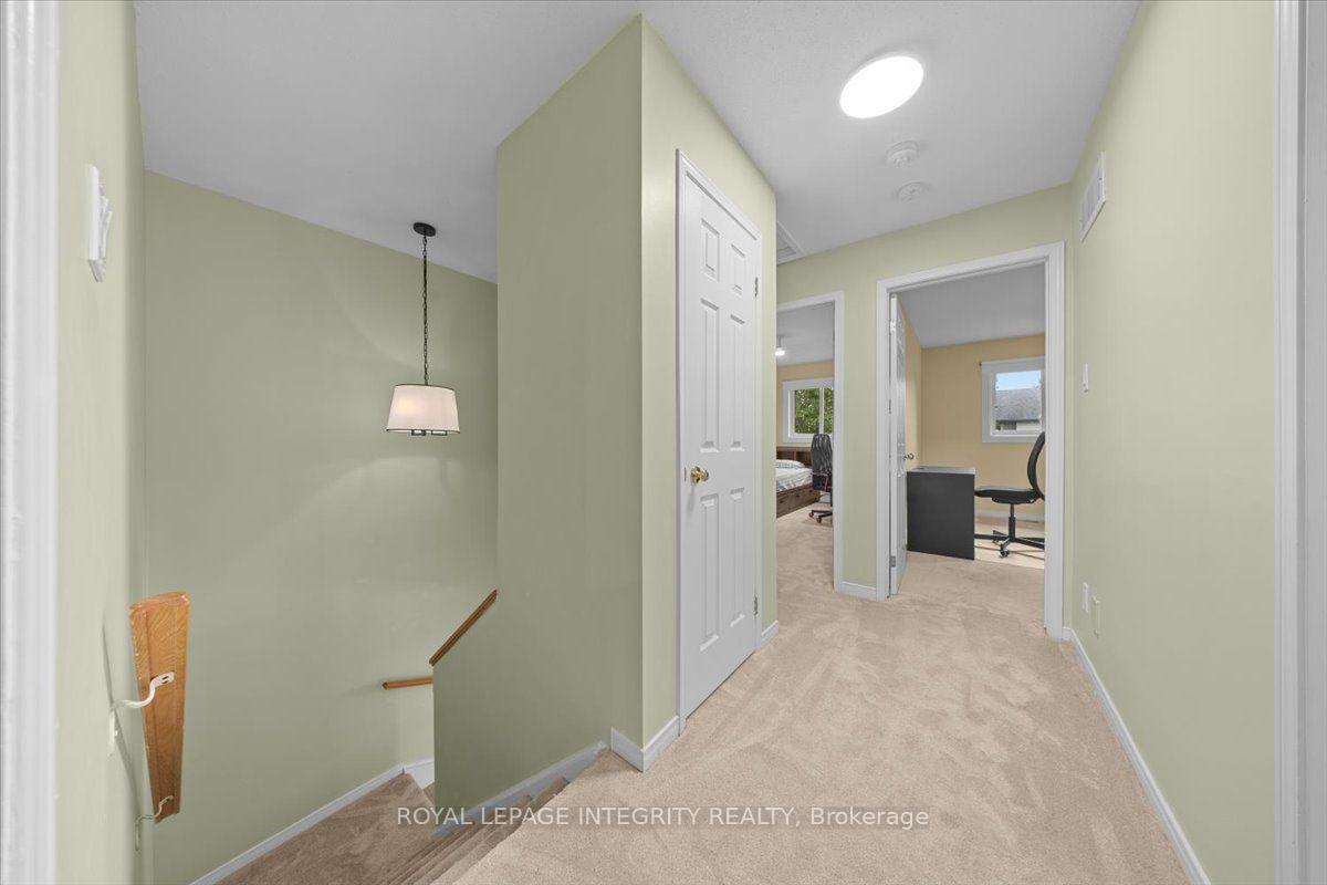 Photo 16 of 69 Royal Field Crescent, Ottawa, Barrhaven - Longfields — HOMEH