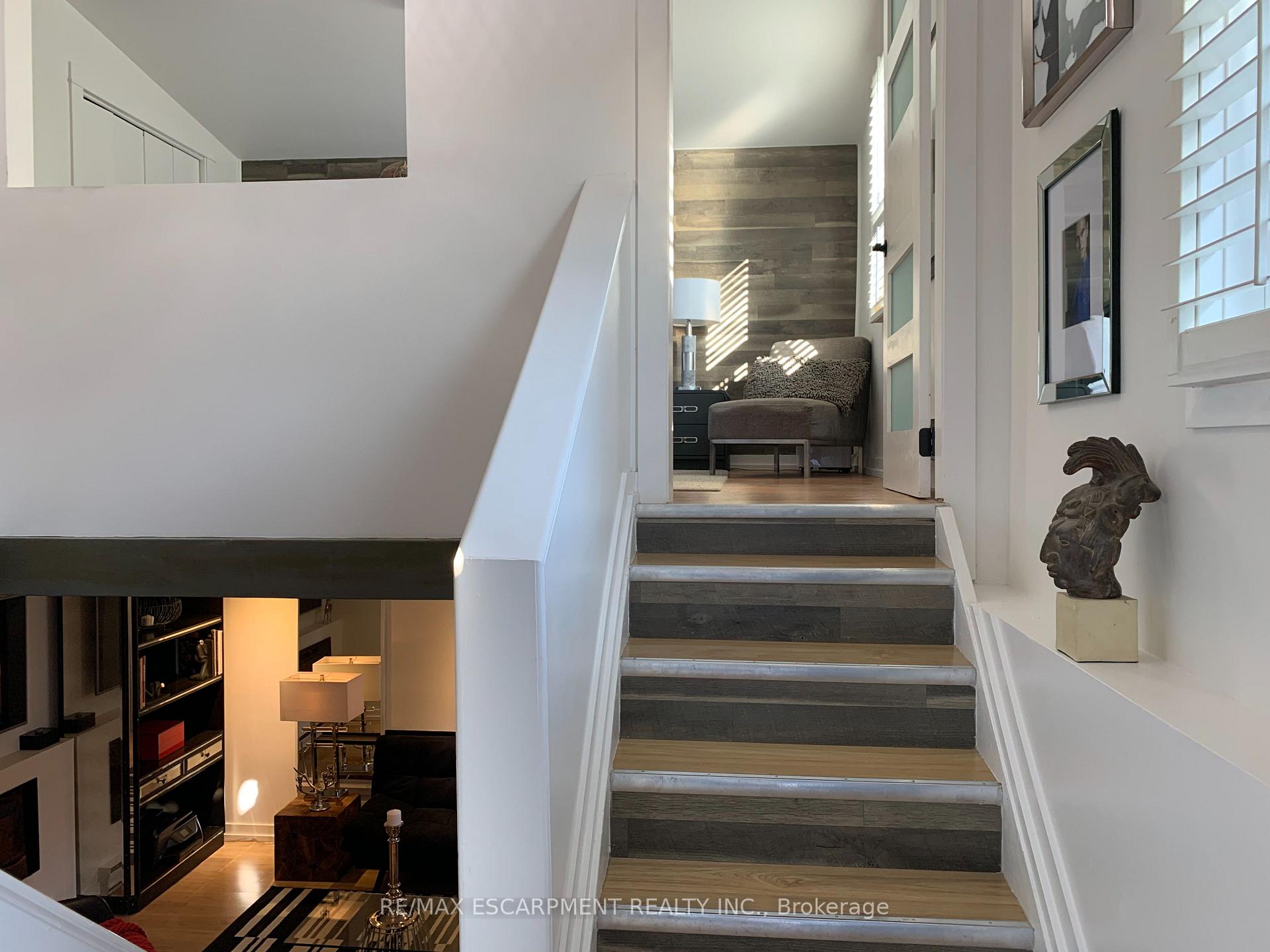 Photo 24 of Unit 5, 74 West Avenue N, Hamilton, Beasley — HOMEH