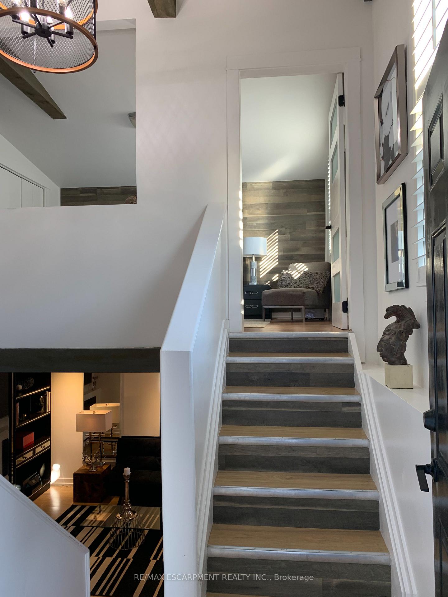 Photo 31 of Unit 5, 74 West Avenue N, Hamilton, Beasley — HOMEH