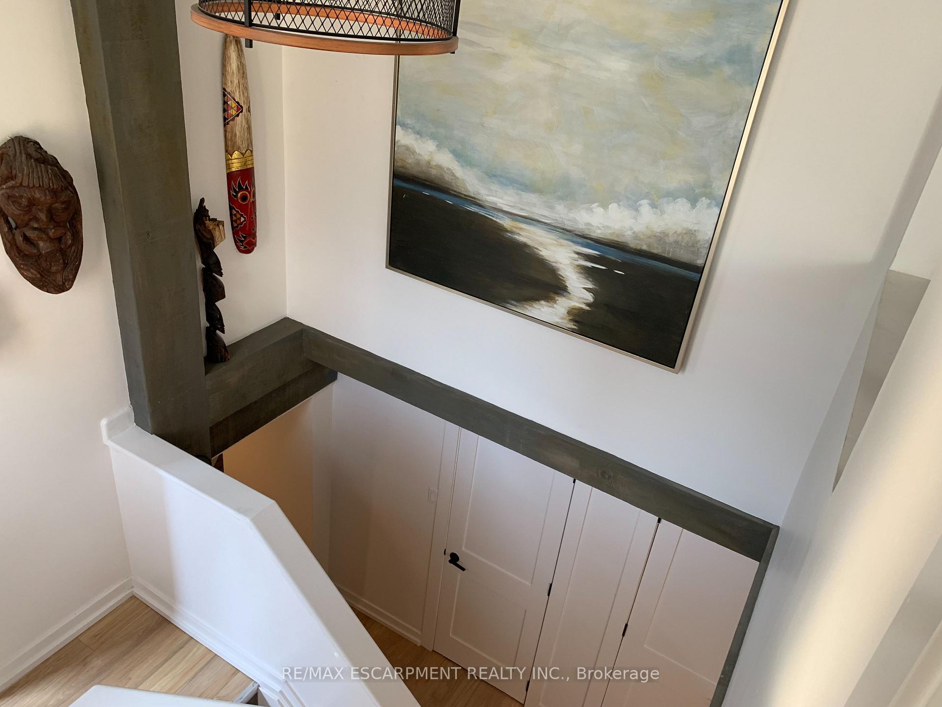 Photo 33 of Unit 5, 74 West Avenue N, Hamilton, Beasley — HOMEH