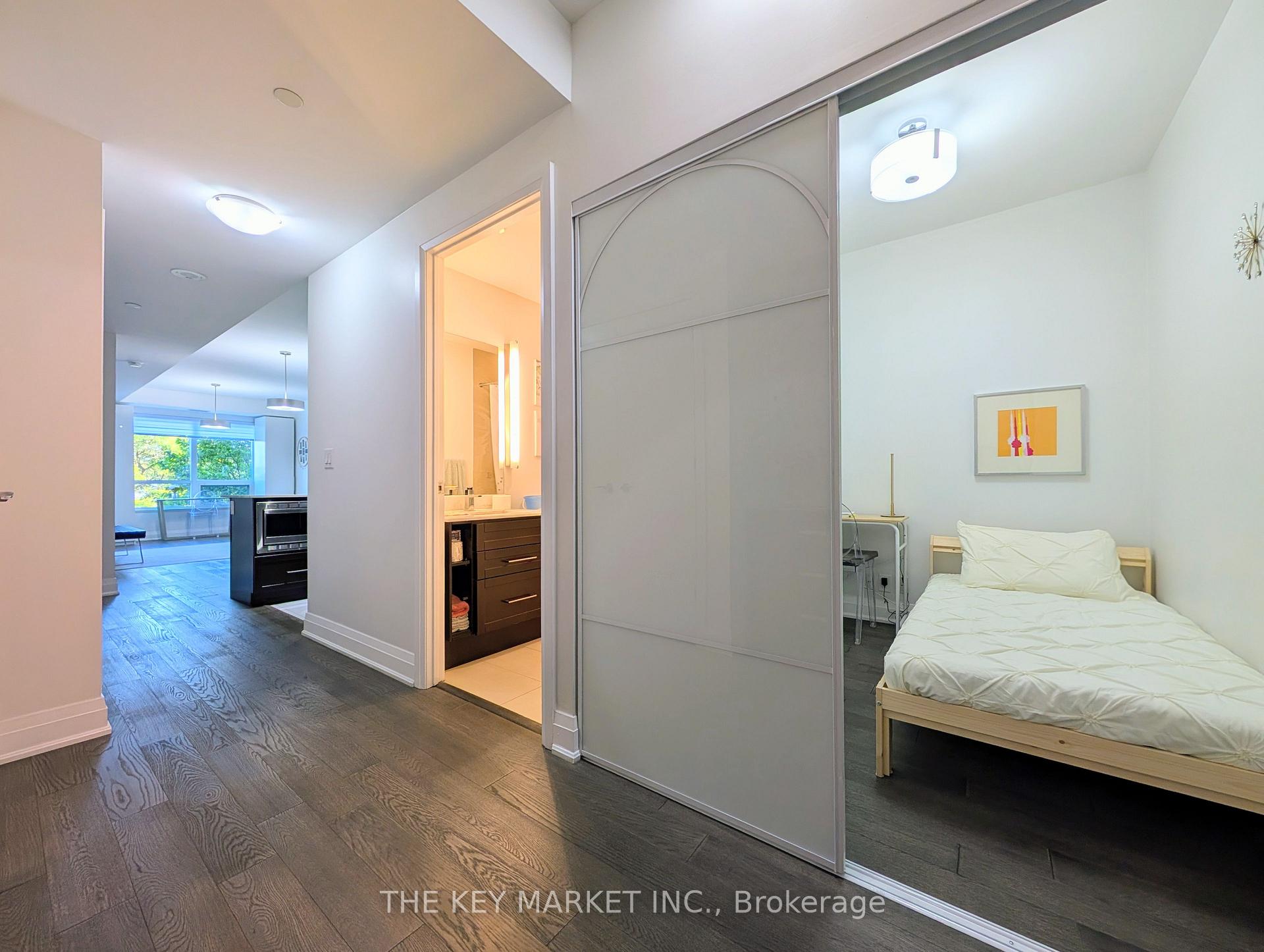 Photo 14 of Unit 217, 21 Clairtrell Road, North York, Willowdale East — HOMEH