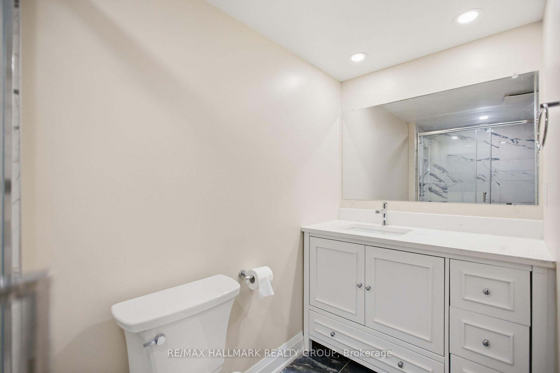 Photo 21 of Unit 1710, 2760 Carousel Crescent, Ottawa, Emerald Woods/Sawmill Creek — HOMEH