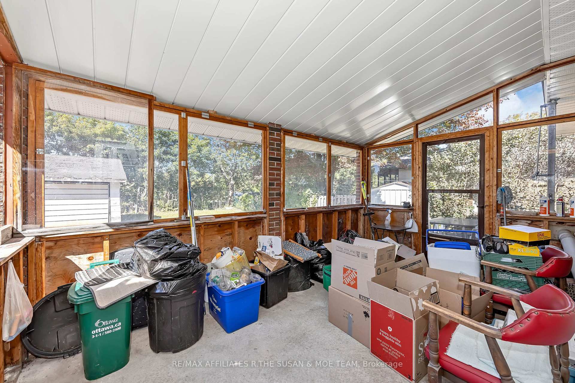Photo 17 of 131 Oakridge Boulevard, Ottawa, Meadowlands/Crestview — HOMEH