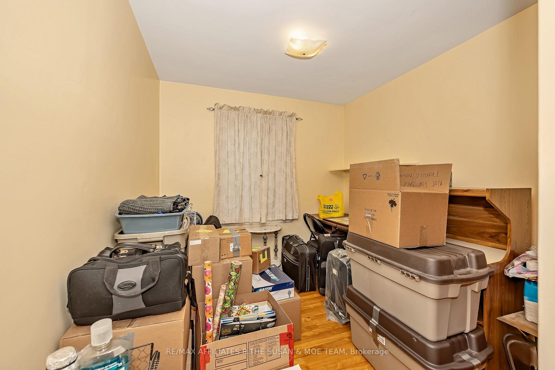 Photo 24 of 131 Oakridge Boulevard, Ottawa, Meadowlands/Crestview — HOMEH