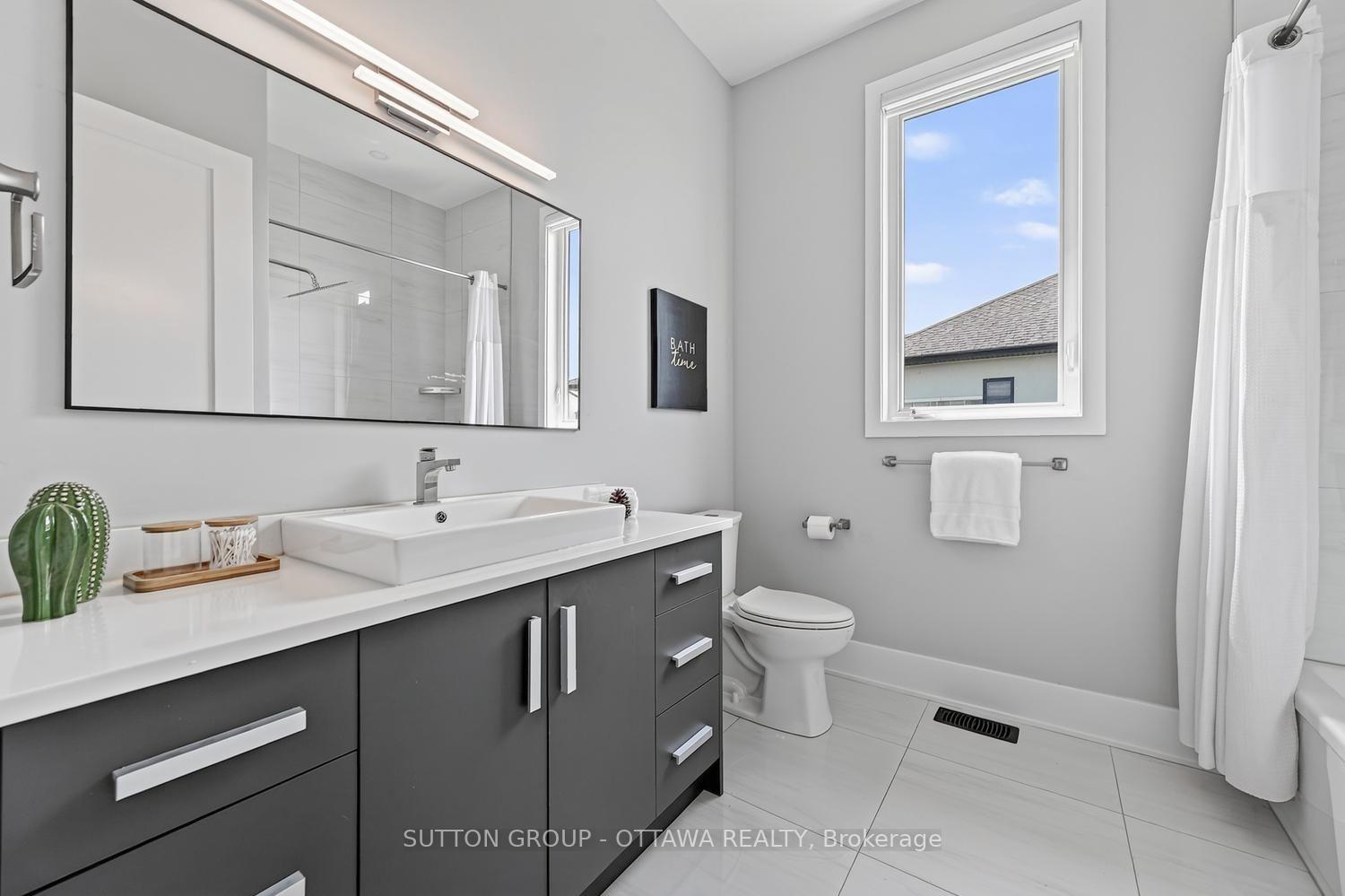 Photo 29 of 7095 Still Meadow Way, Ottawa, Greely — HOMEH