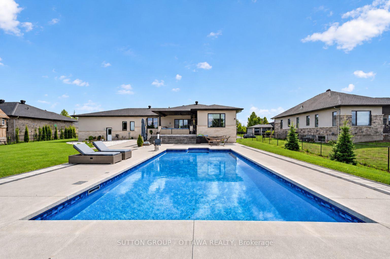 Photo 48 of 7095 Still Meadow Way, Ottawa, Greely — HOMEH