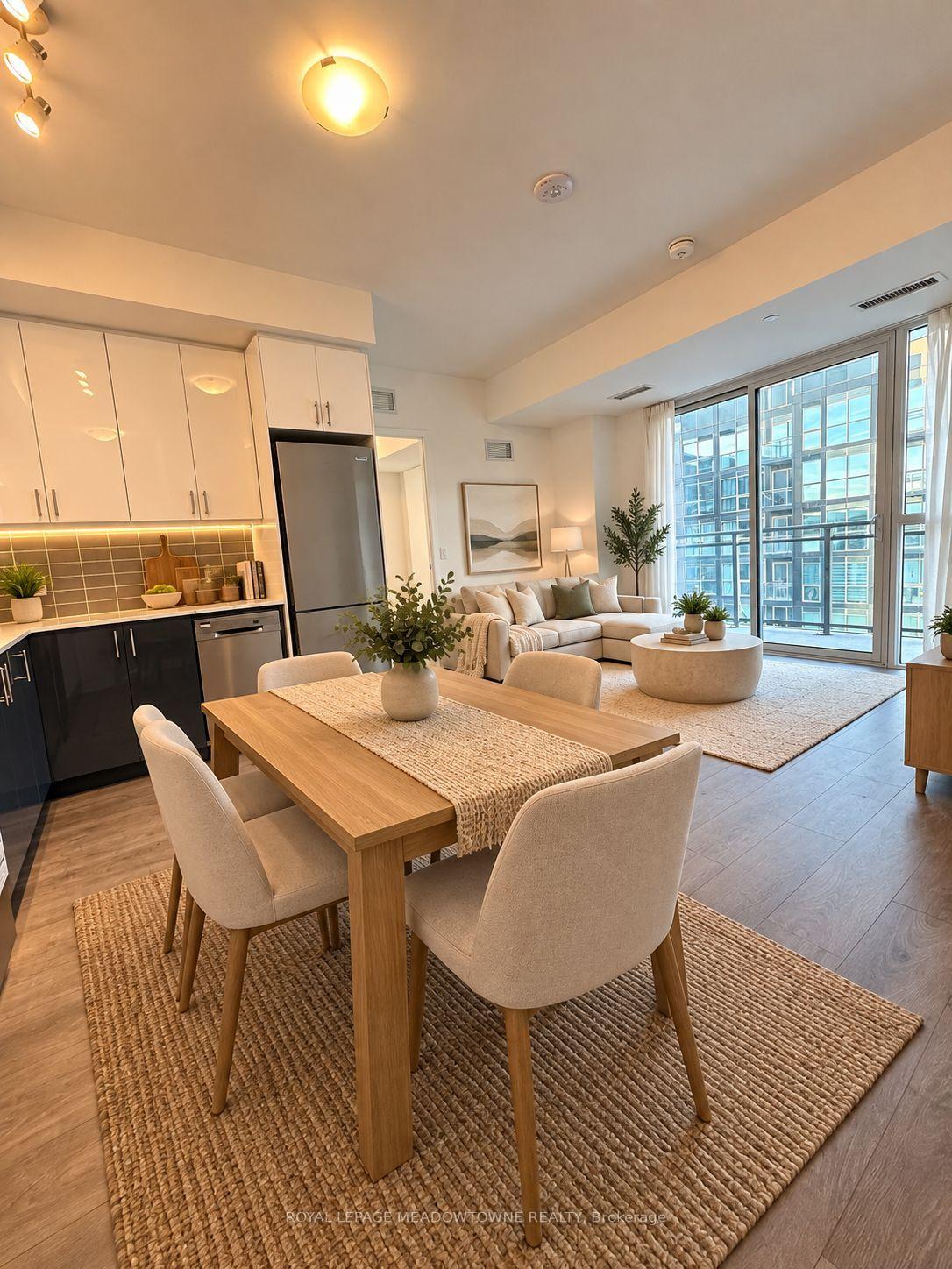 Photo 6 of Unit 613, 2333 Khalsa Gate, Oakville, Westmount — HOMEH