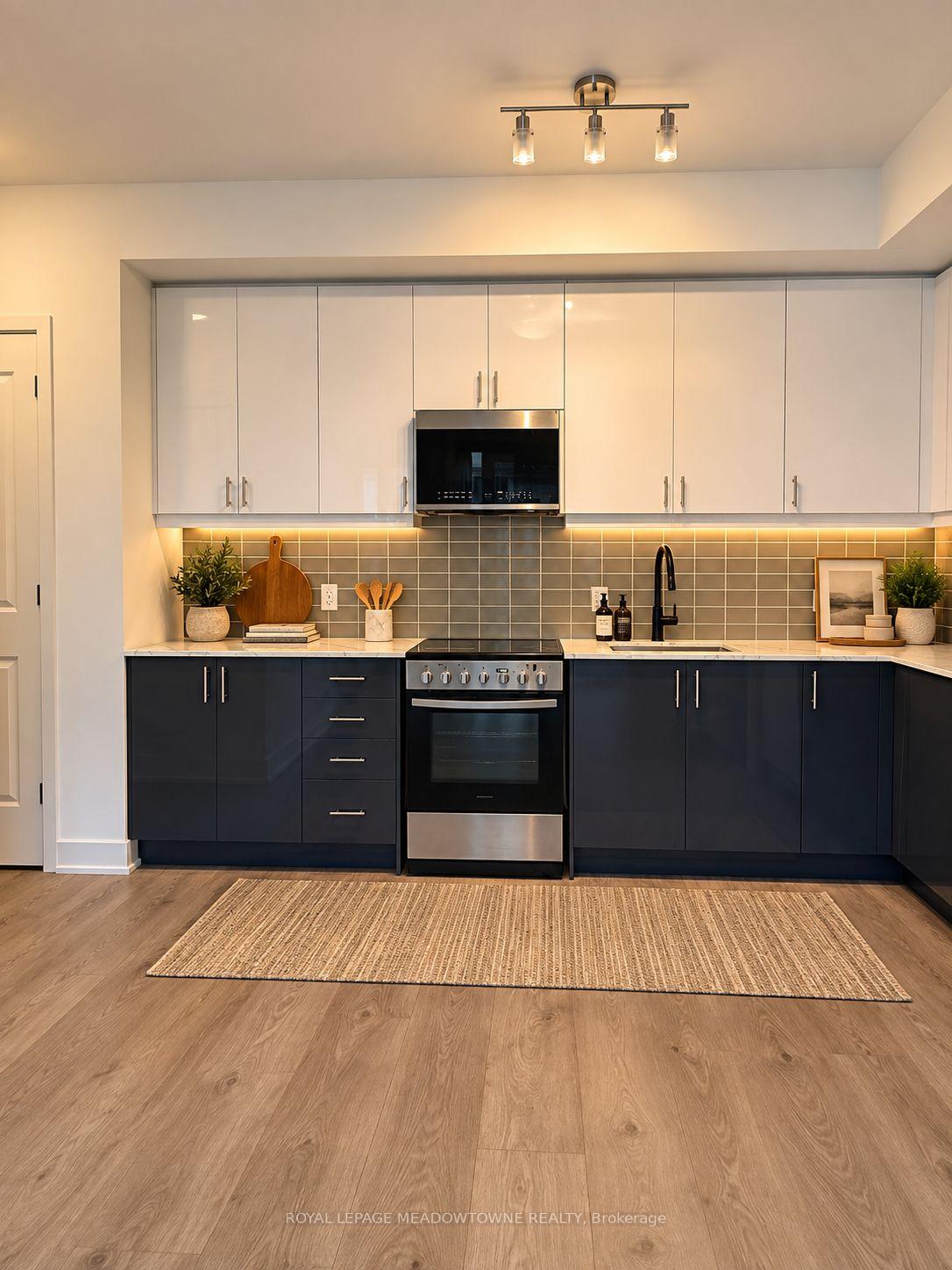Photo 12 of Unit 613, 2333 Khalsa Gate, Oakville, Westmount — HOMEH