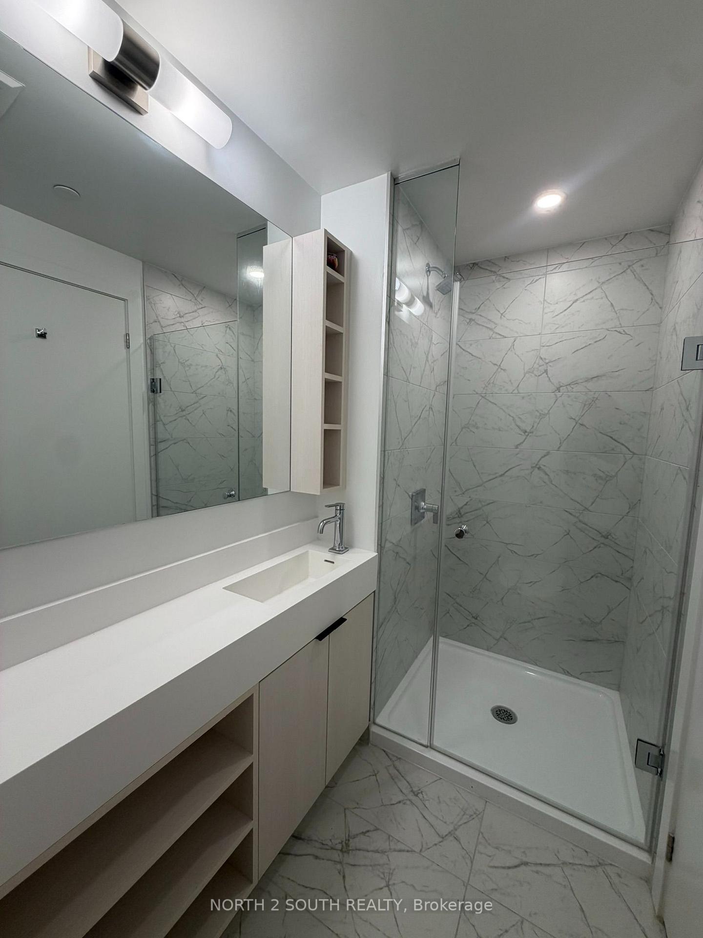 Photo 4 of Unit 803, 252 Church Street, Toronto, Church-Yonge Corridor — HOMEH