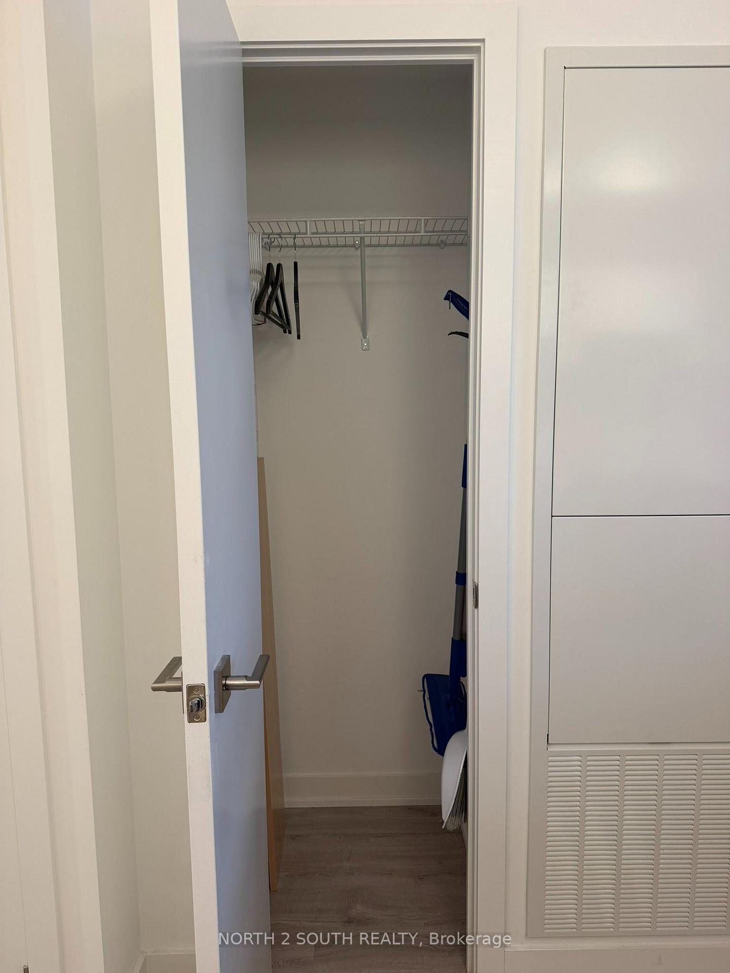Photo 7 of Unit 803, 252 Church Street, Toronto, Church-Yonge Corridor — HOMEH