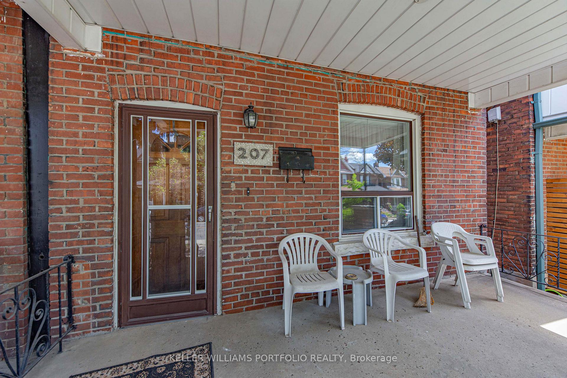 Photo 3 of 207 Symington Avenue, Toronto, Dovercourt-Wallace Emerson-Junction — HOMEH