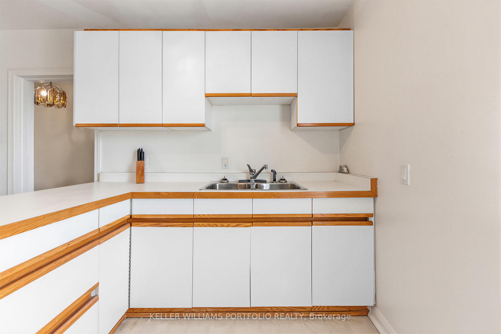 Photo 30 of 207 Symington Avenue, Toronto, Dovercourt-Wallace Emerson-Junction — HOMEH