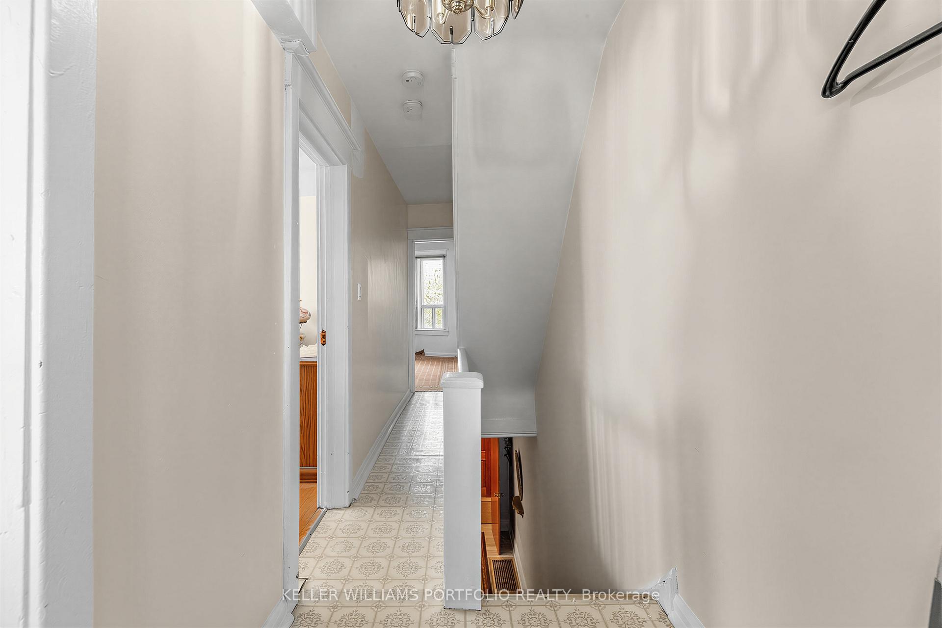 Photo 33 of 207 Symington Avenue, Toronto, Dovercourt-Wallace Emerson-Junction — HOMEH