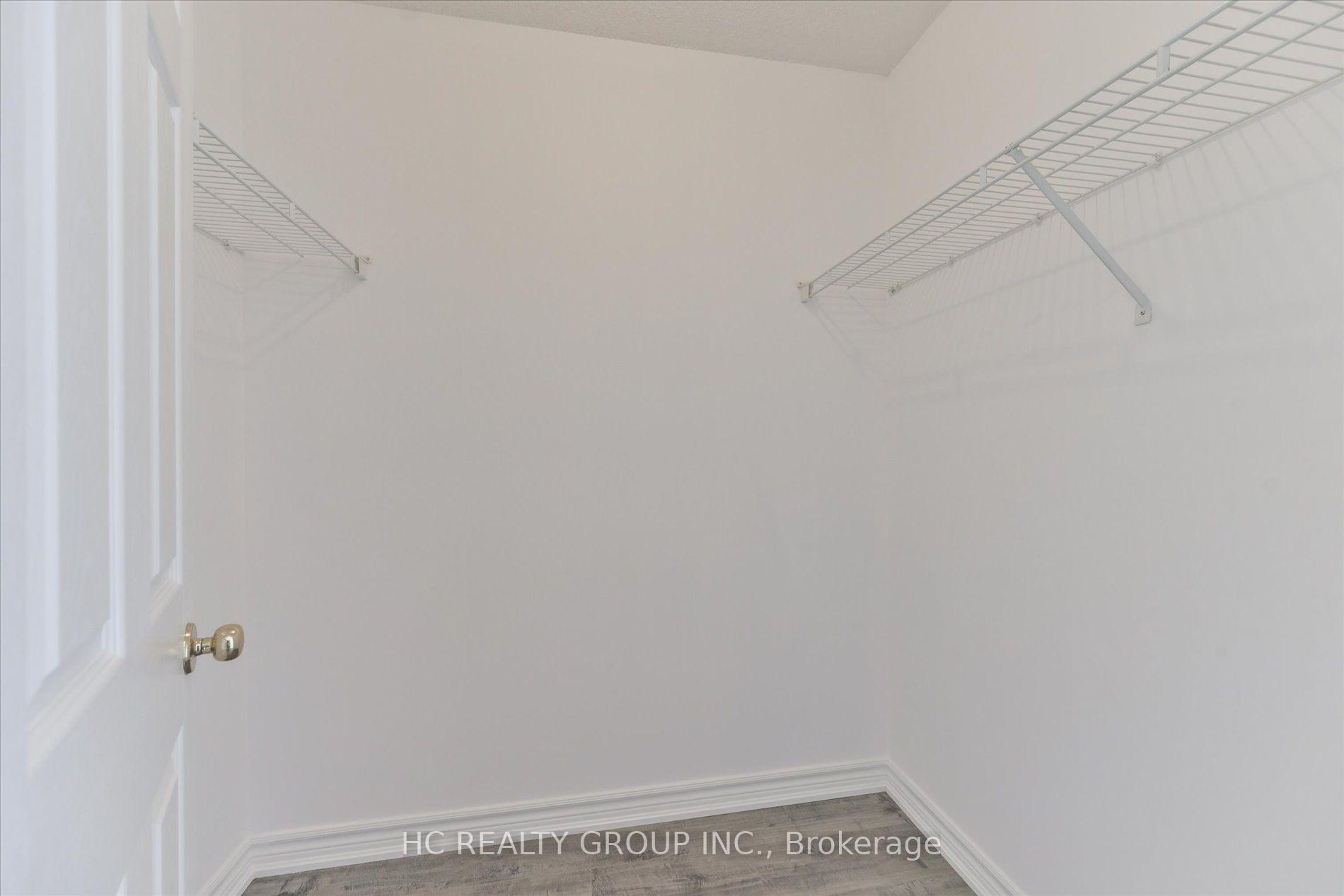 Photo 33 of Unit 6, 5 St Moritz Way, Markham, Unionville — HOMEH