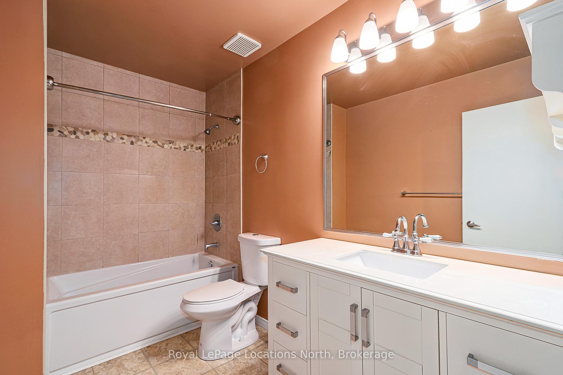 Photo 13 of Unit 1, 891 River Road W, Wasaga Beach — HOMEH