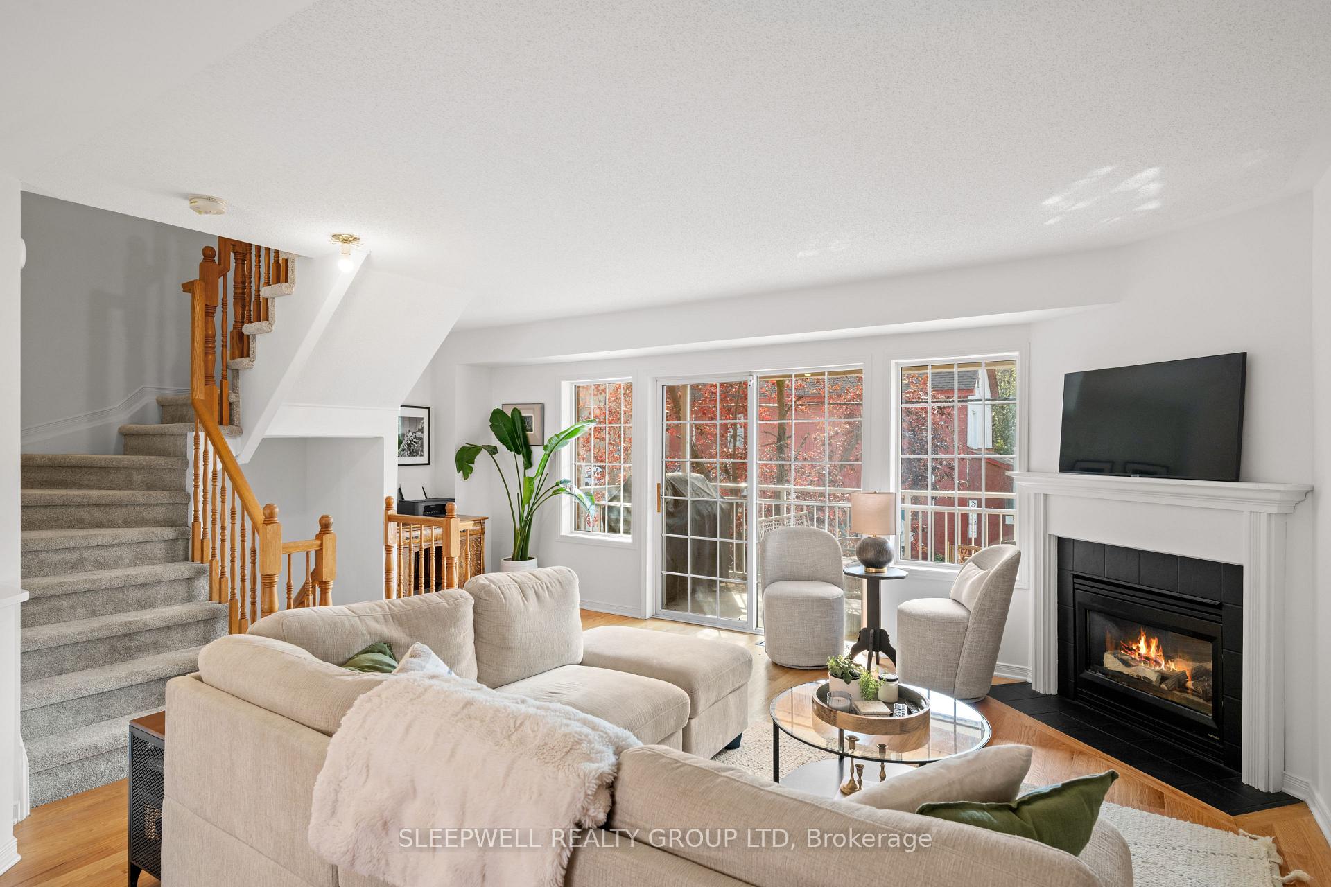 Photo 7 of 463 Cooper Street, Ottawa, Ottawa Centre — HOMEH