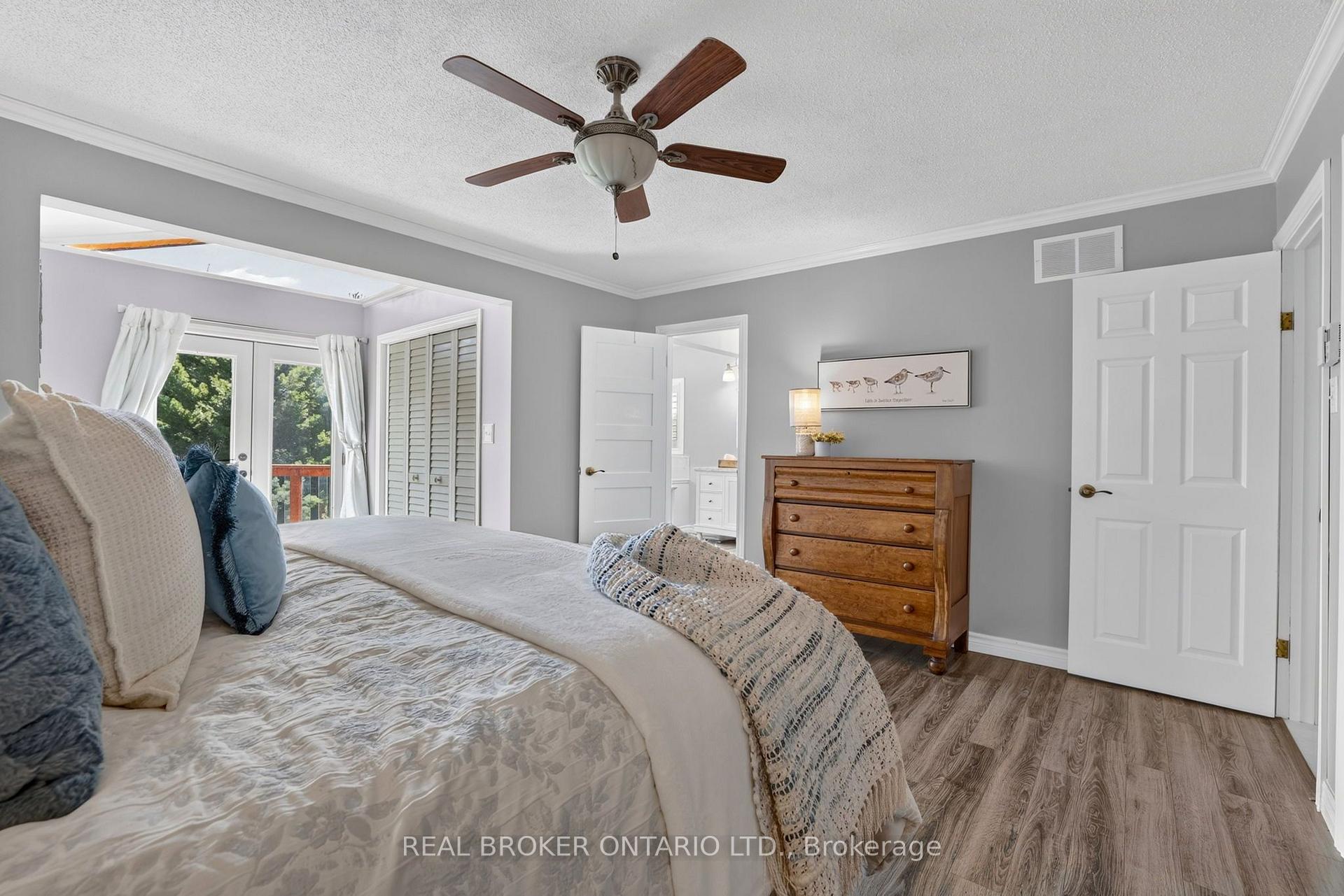 Photo 19 of 20417 Centre Street, East Gwillimbury, Mt Albert — HOMEH
