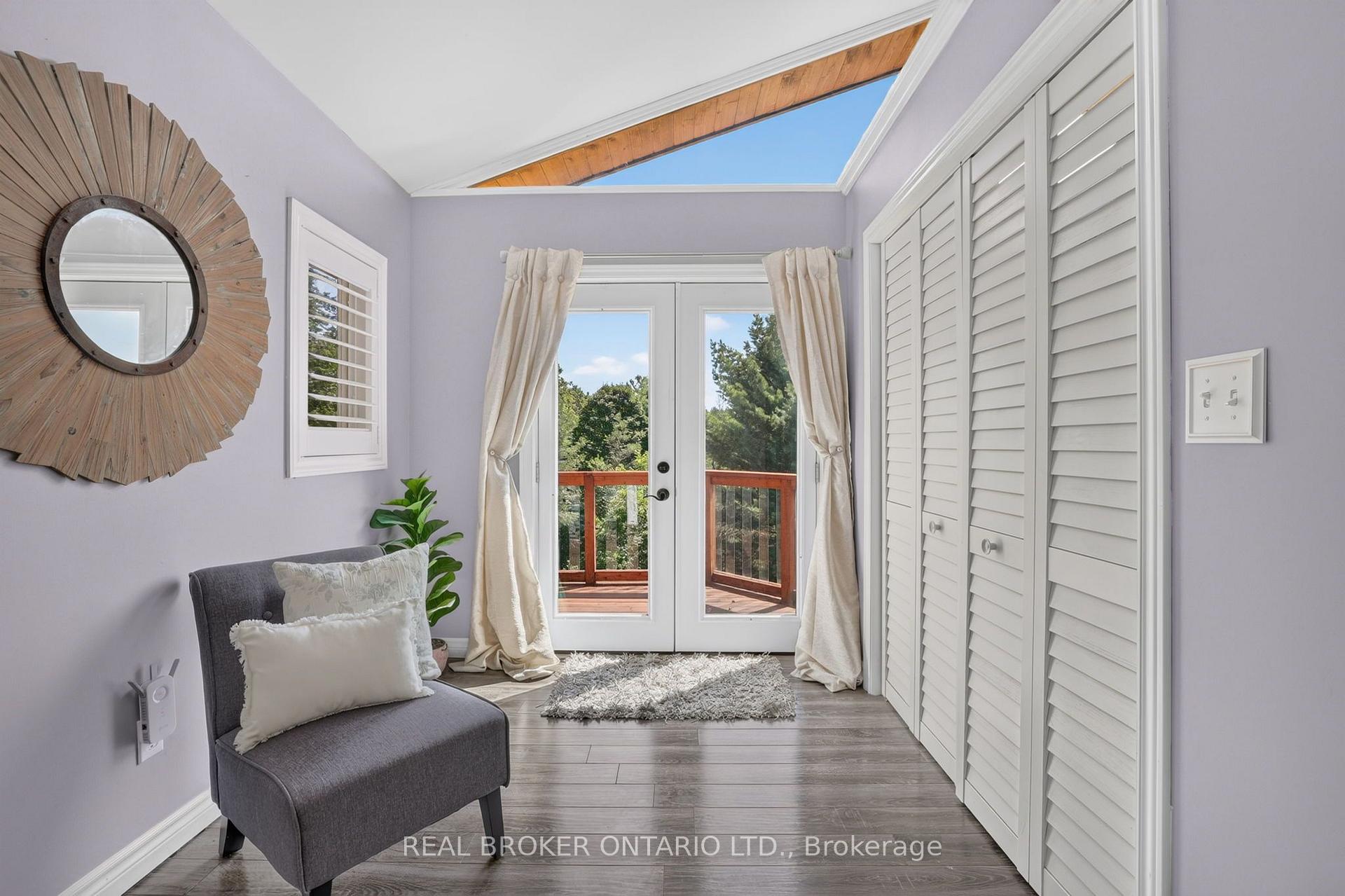 Photo 20 of 20417 Centre Street, East Gwillimbury, Mt Albert — HOMEH
