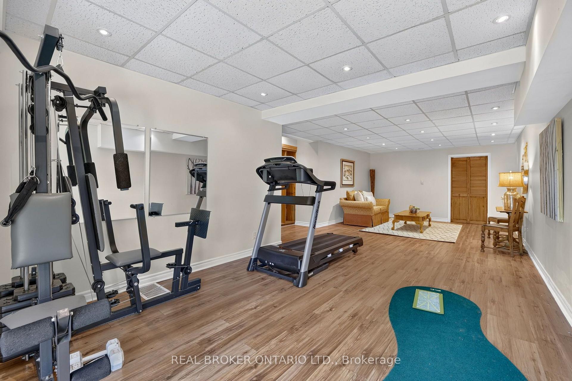 Photo 32 of 20417 Centre Street, East Gwillimbury, Mt Albert — HOMEH