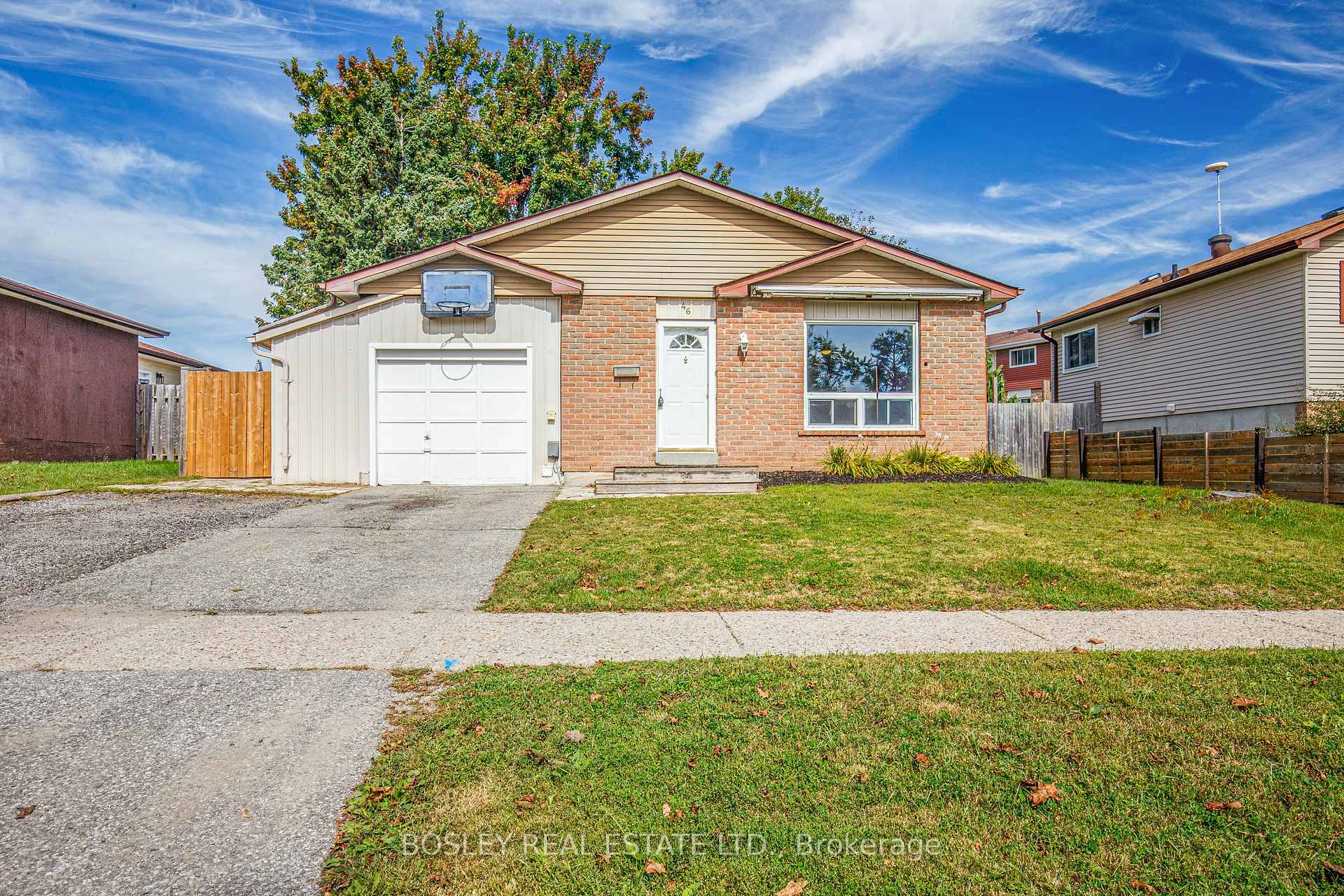 Photo 79 of 46 Austen Lane, Barrie, Letitia Heights — HOMEH