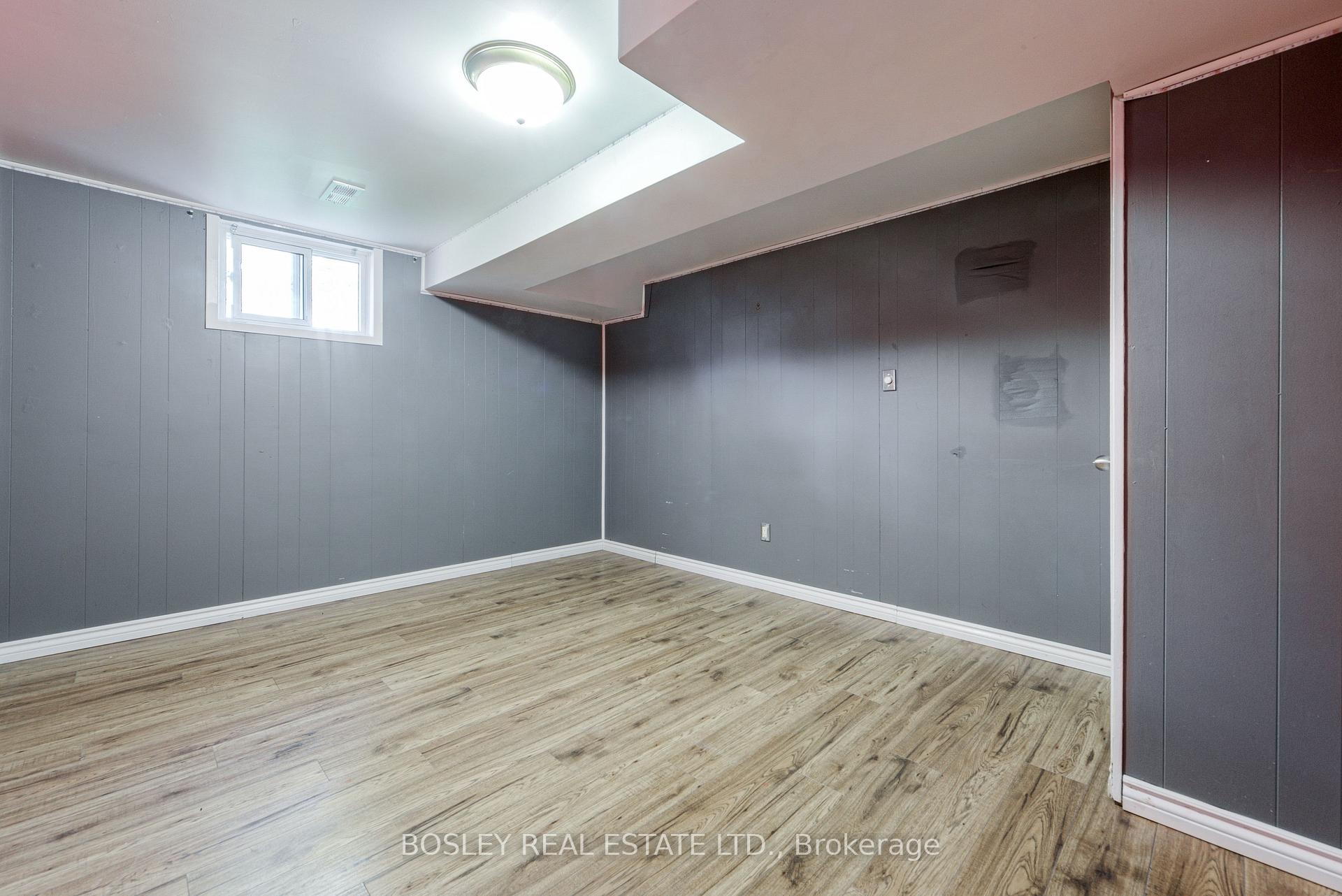 Photo 46 of 46 Austen Lane, Barrie, Letitia Heights — HOMEH