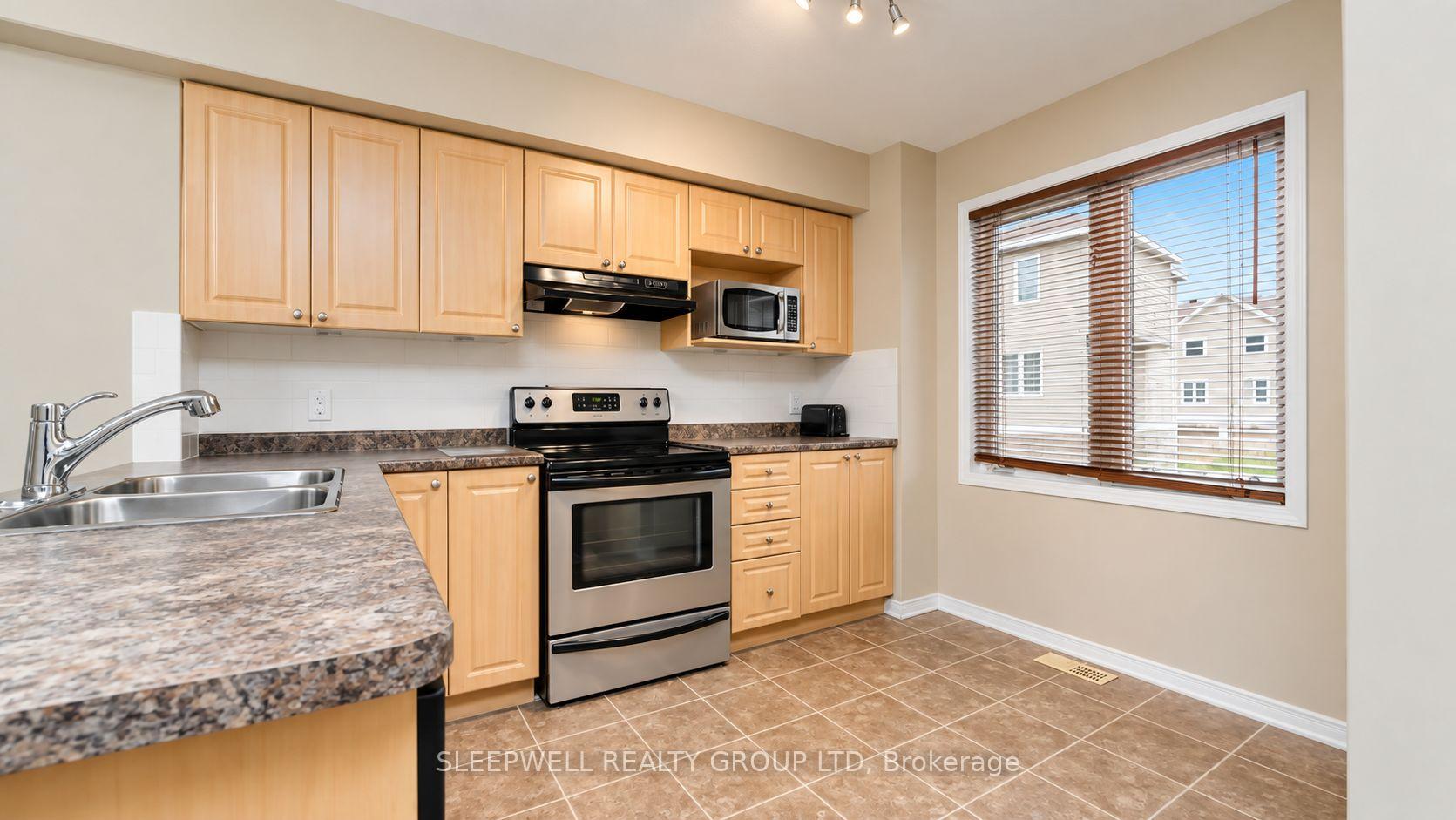 Photo 2 of 231 Kennevale Drive, Ottawa, Barrhaven - Cedargrove/Fraserdale — HOMEH