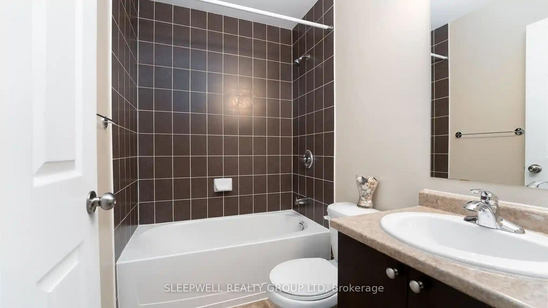 Photo 13 of 231 Kennevale Drive, Ottawa, Barrhaven - Cedargrove/Fraserdale — HOMEH