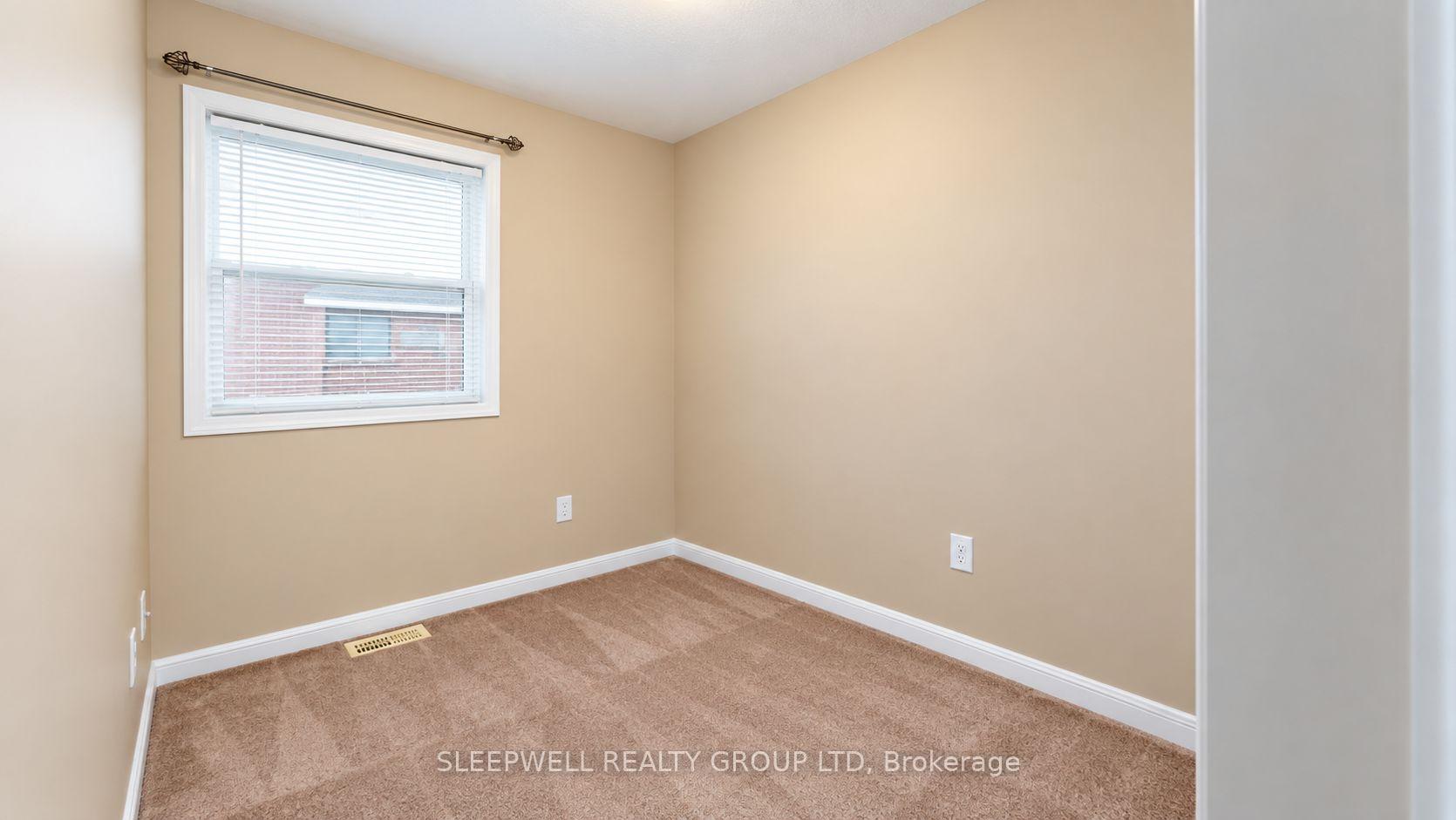 Photo 15 of 231 Kennevale Drive, Ottawa, Barrhaven - Cedargrove/Fraserdale — HOMEH
