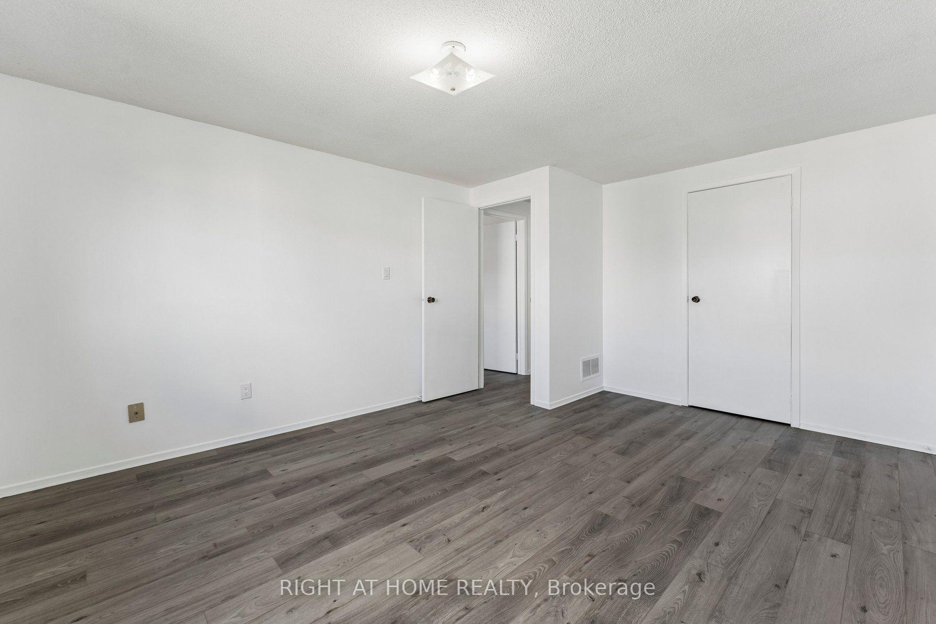 Photo 28 of 77 Morton Way, Brampton, Fletcher's West — HOMEH