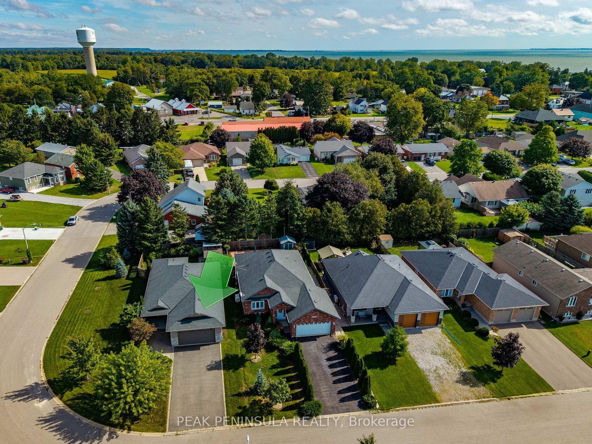 Photo 38 of 55 Backus Drive, Norfolk, Port Rowan — HOMEH