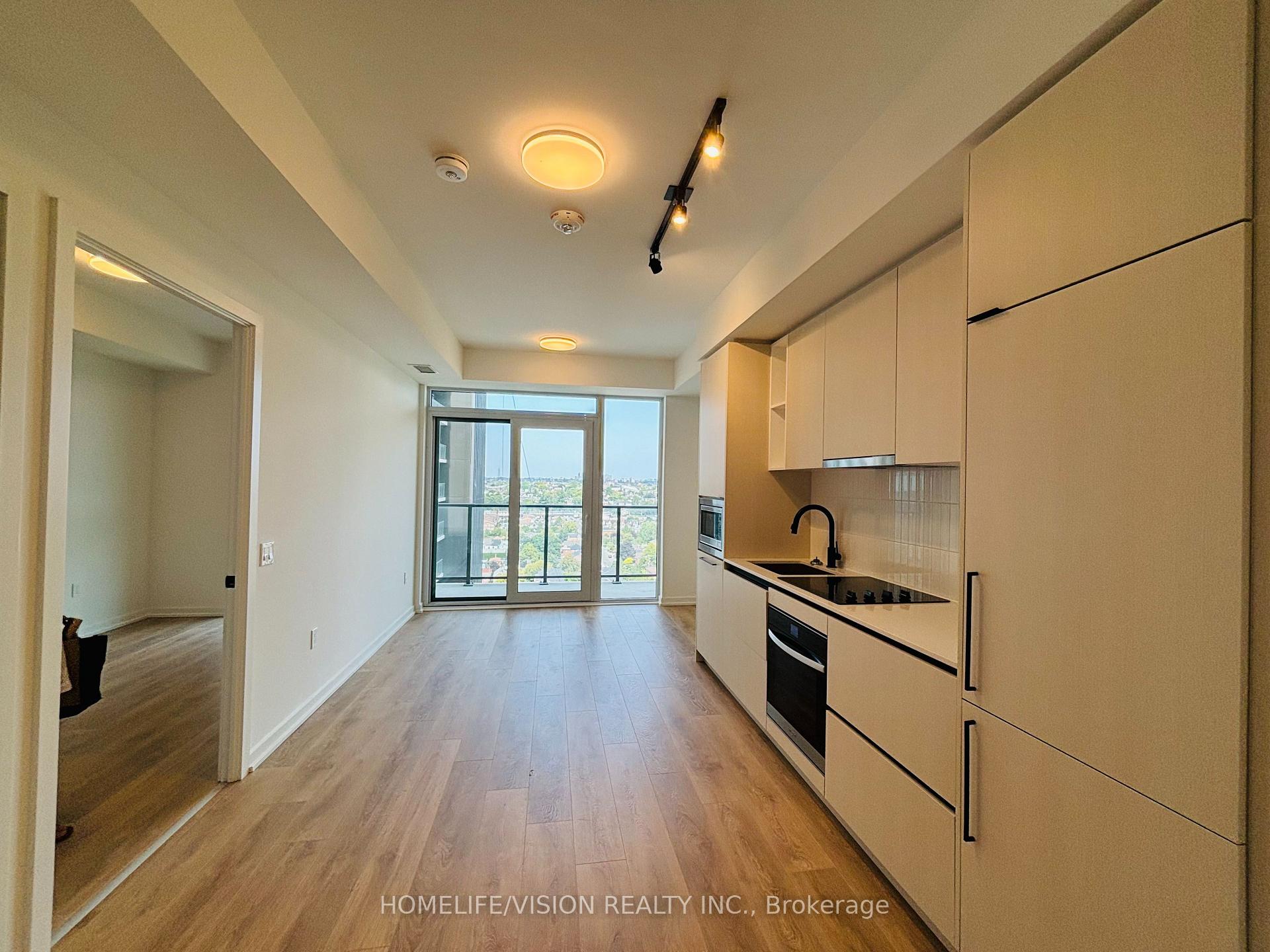 Photo 5 of Unit 1608, 10 Graphophone Grove, Toronto, Dovercourt-Wallace Emerson-Junction — HOMEH