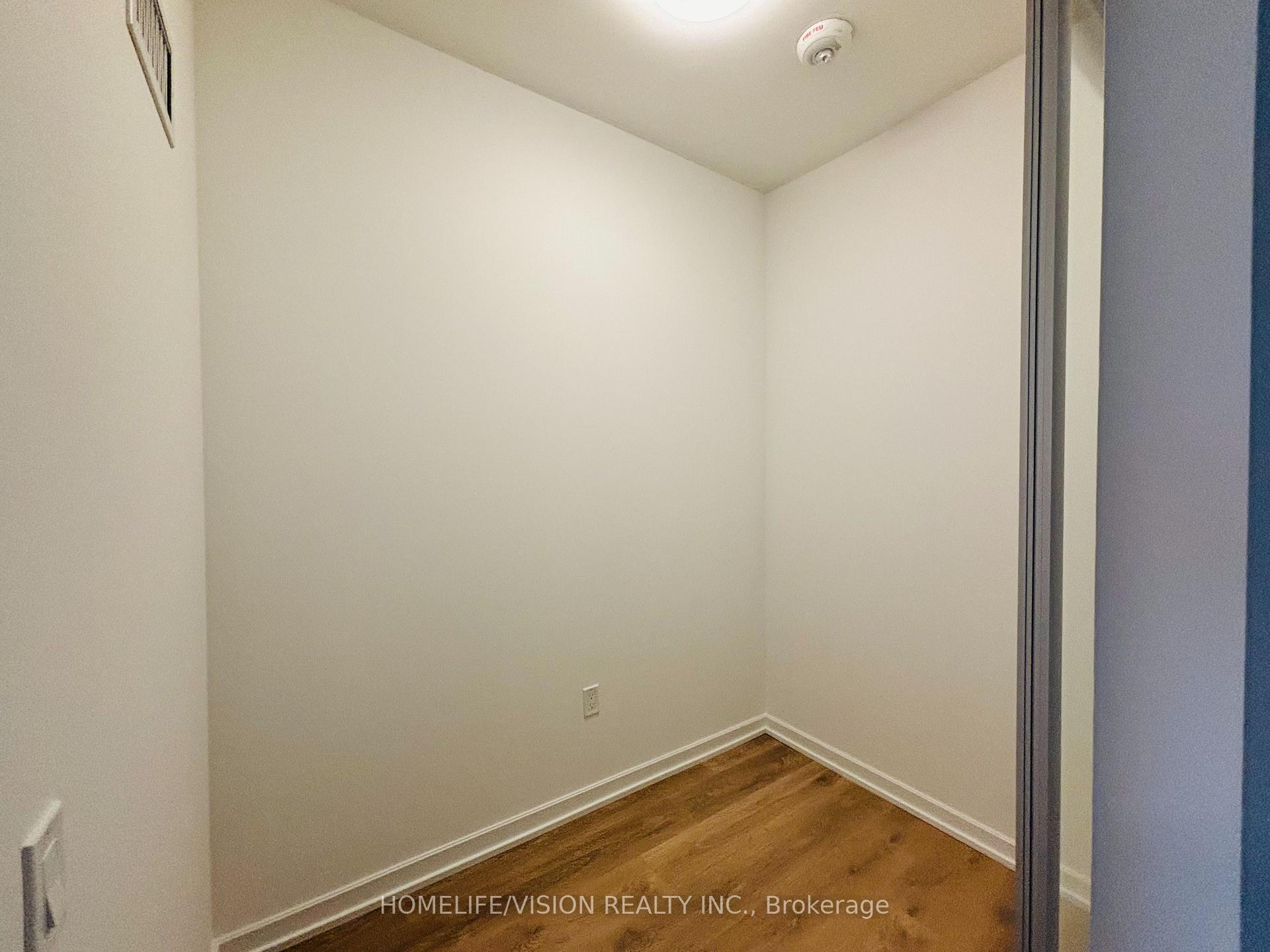 Photo 13 of Unit 1608, 10 Graphophone Grove, Toronto, Dovercourt-Wallace Emerson-Junction — HOMEH