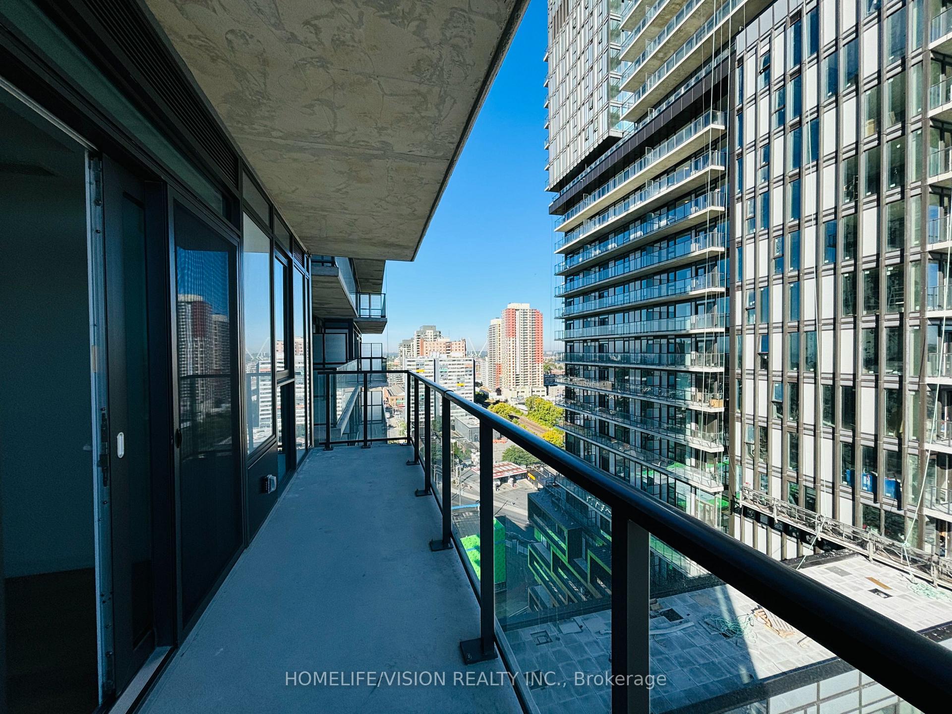 Photo 21 of Unit 1608, 10 Graphophone Grove, Toronto, Dovercourt-Wallace Emerson-Junction — HOMEH