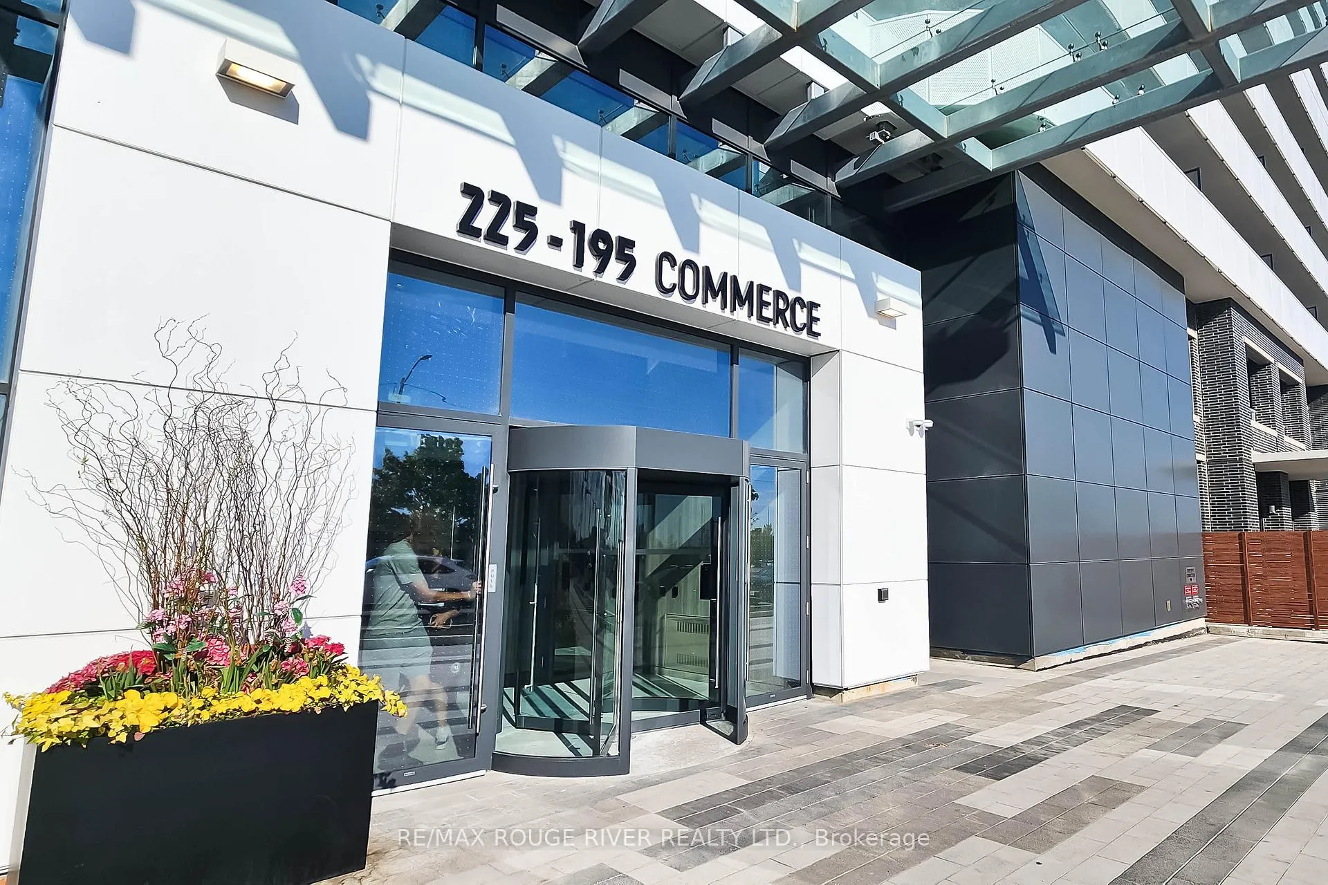 Photo 3 of Unit 4003, 225 Commerce Street, Vaughan, Vaughan Corporate Centre — HOMEH
