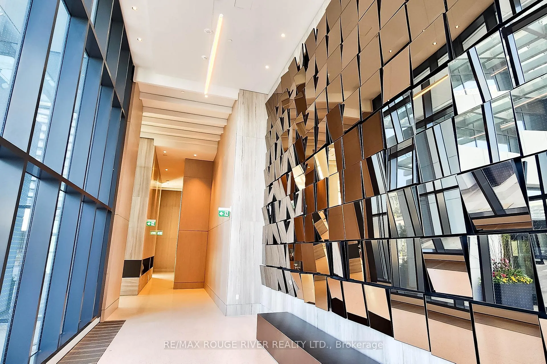 Photo 7 of Unit 4003, 225 Commerce Street, Vaughan, Vaughan Corporate Centre — HOMEH