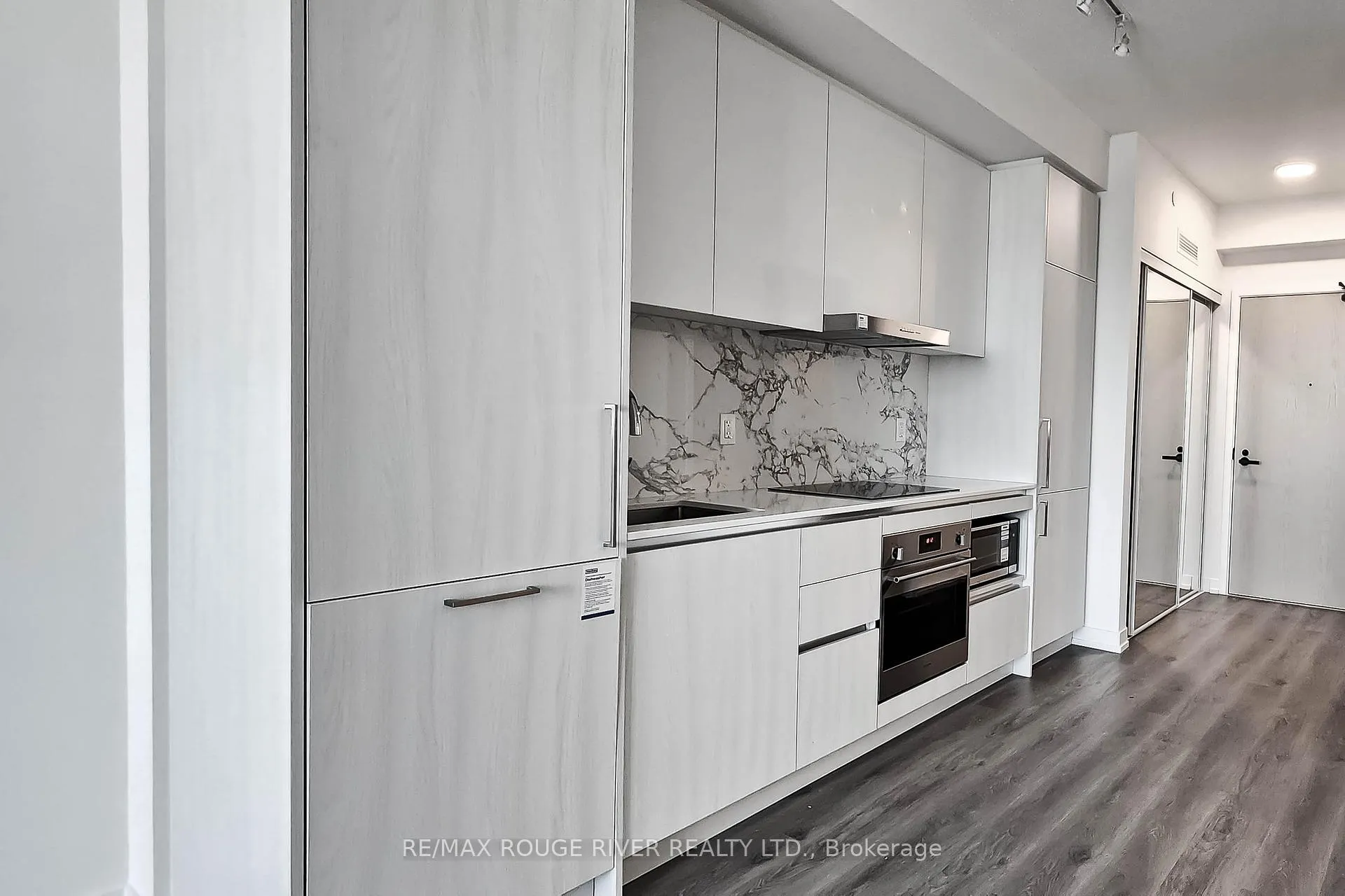Photo 13 of Unit 4003, 225 Commerce Street, Vaughan, Vaughan Corporate Centre — HOMEH