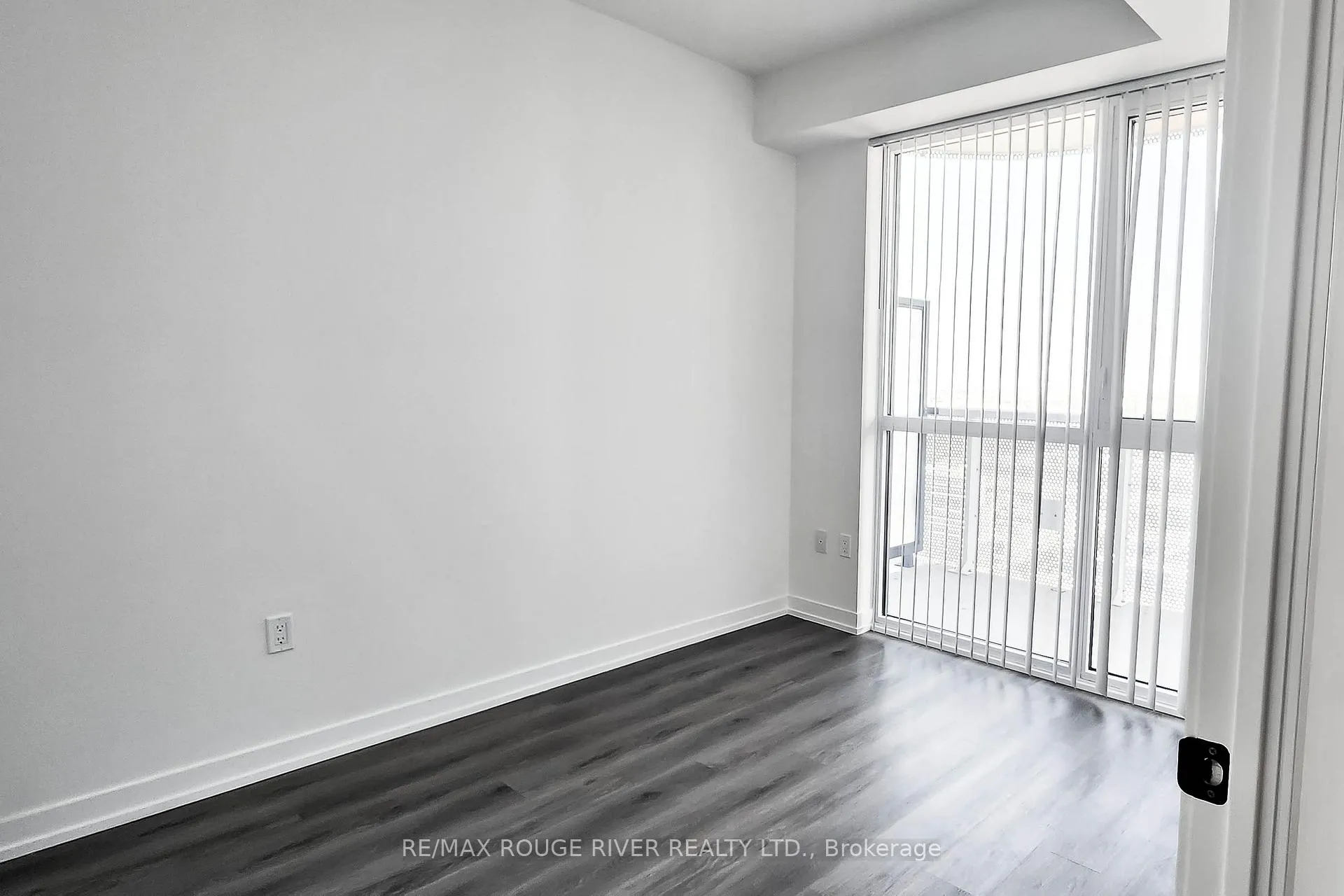 Photo 15 of Unit 4003, 225 Commerce Street, Vaughan, Vaughan Corporate Centre — HOMEH