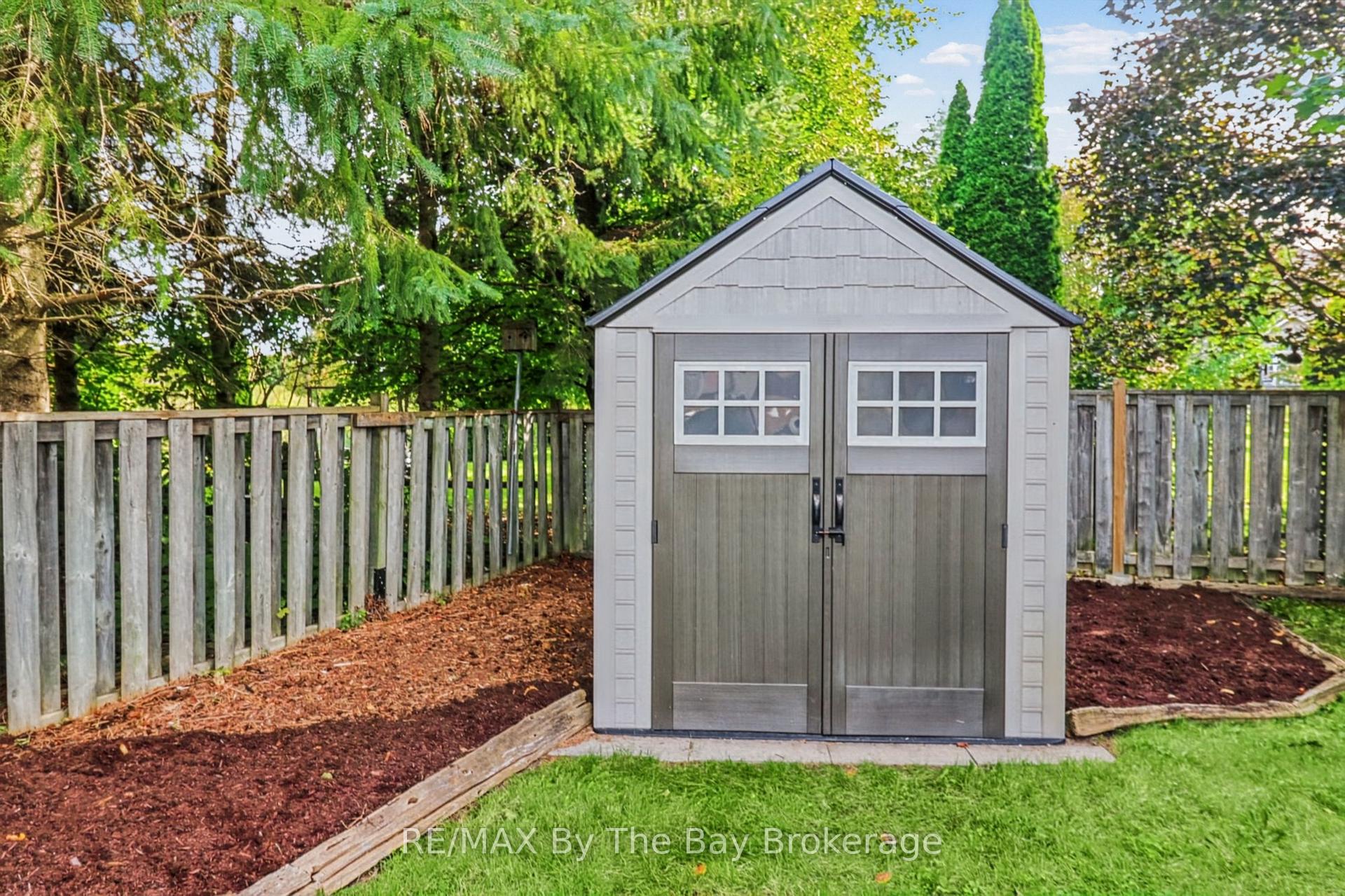 Photo 51 of 2 Red Oak Drive, Wasaga Beach — HOMEH